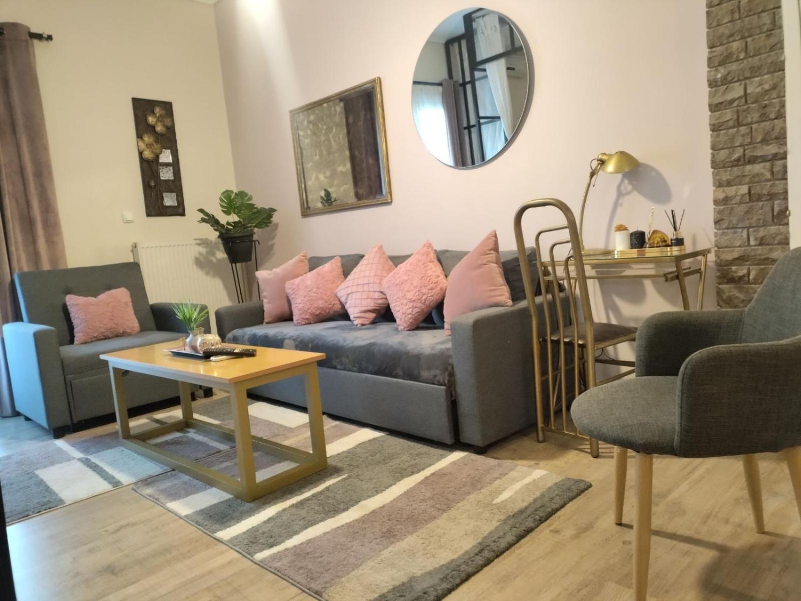 Apartment Luxury Seafront House Nearby Delphi