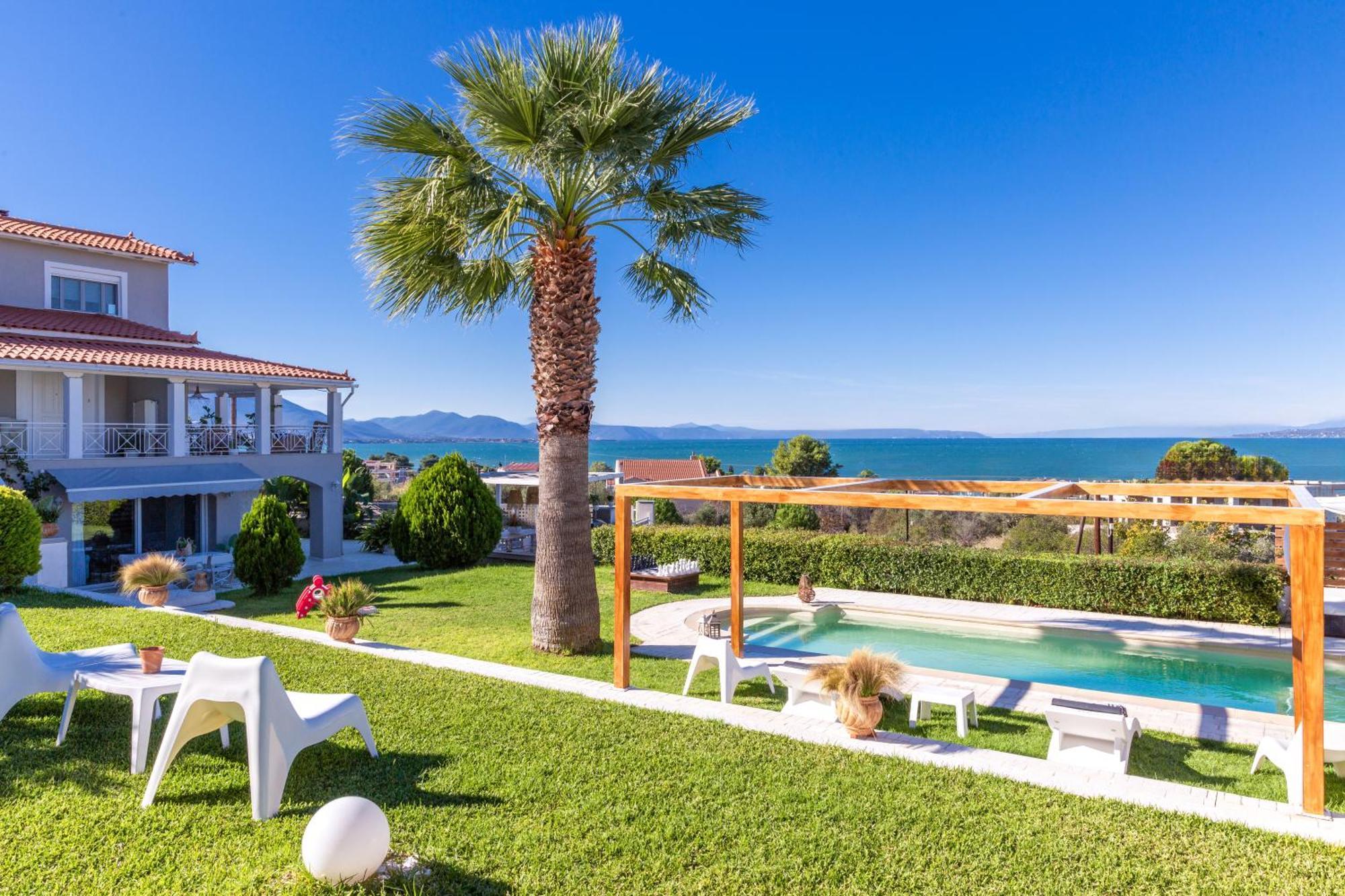 Villa Mary's Nea Artaki