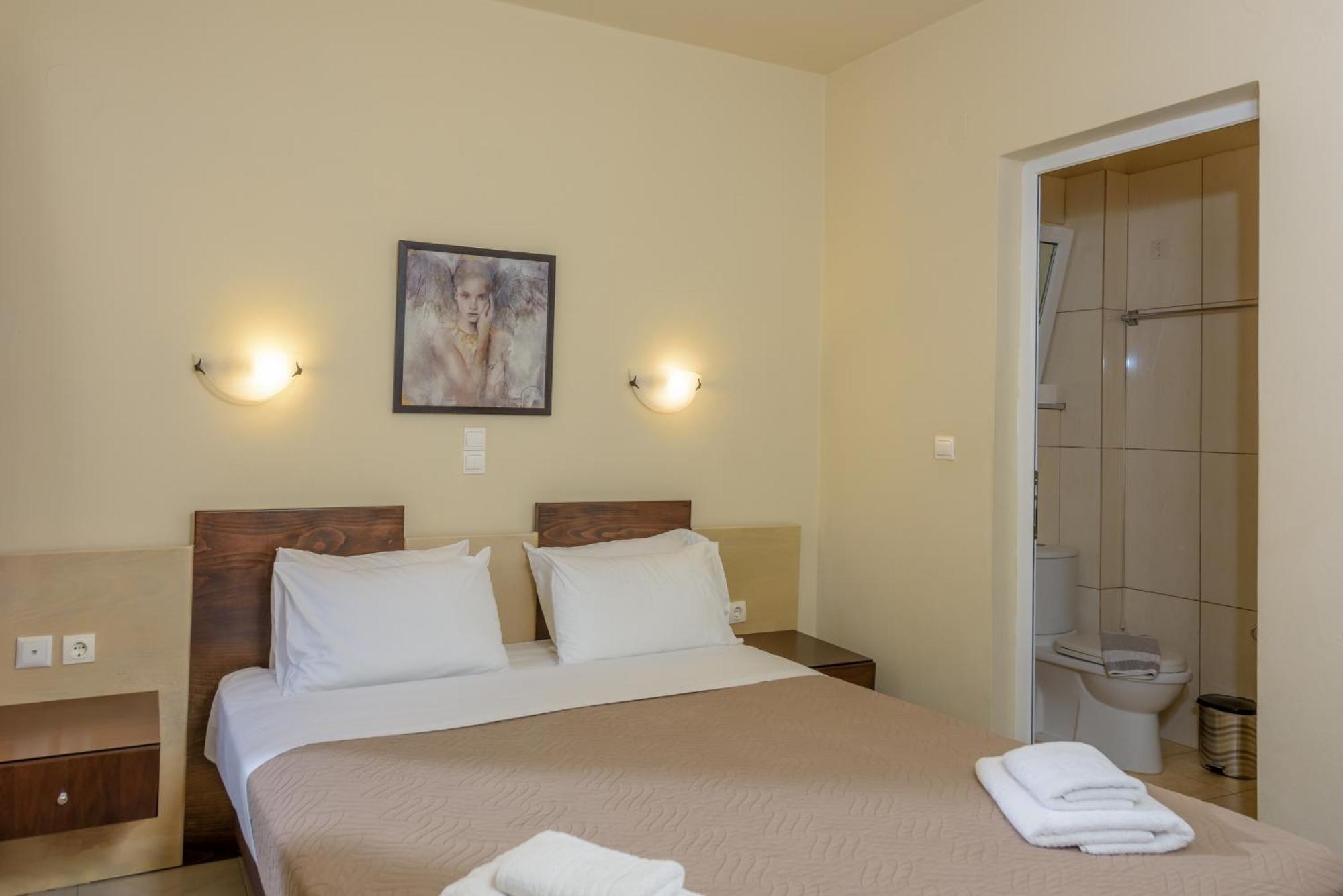 Hotel Eurohotel Theo Agia Marina (Crete)