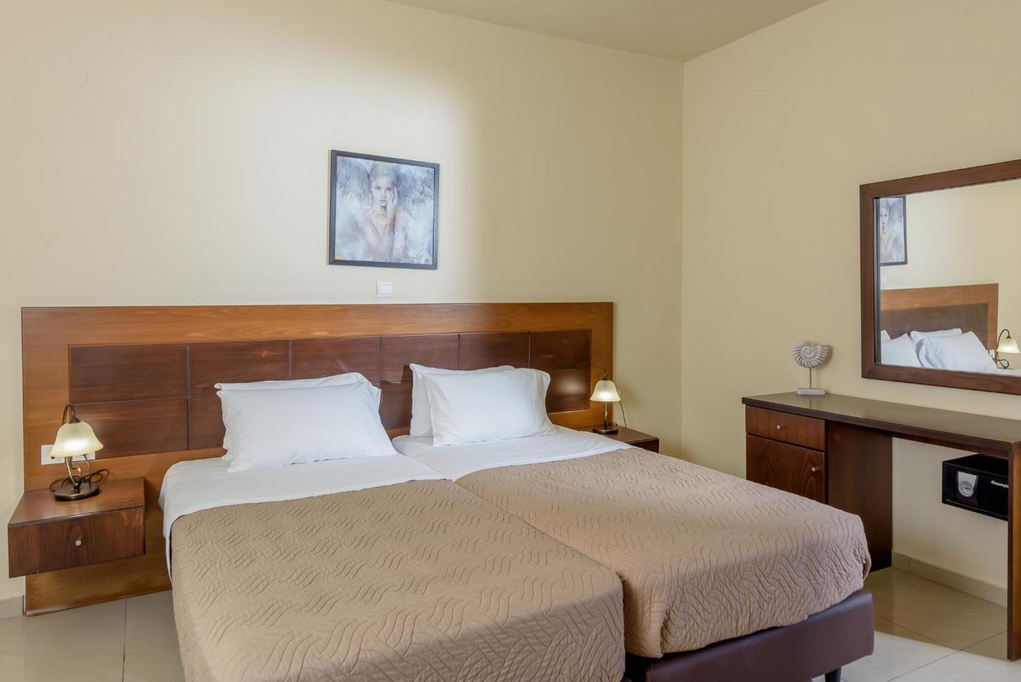 Eurohotel Theo Hotel 4*