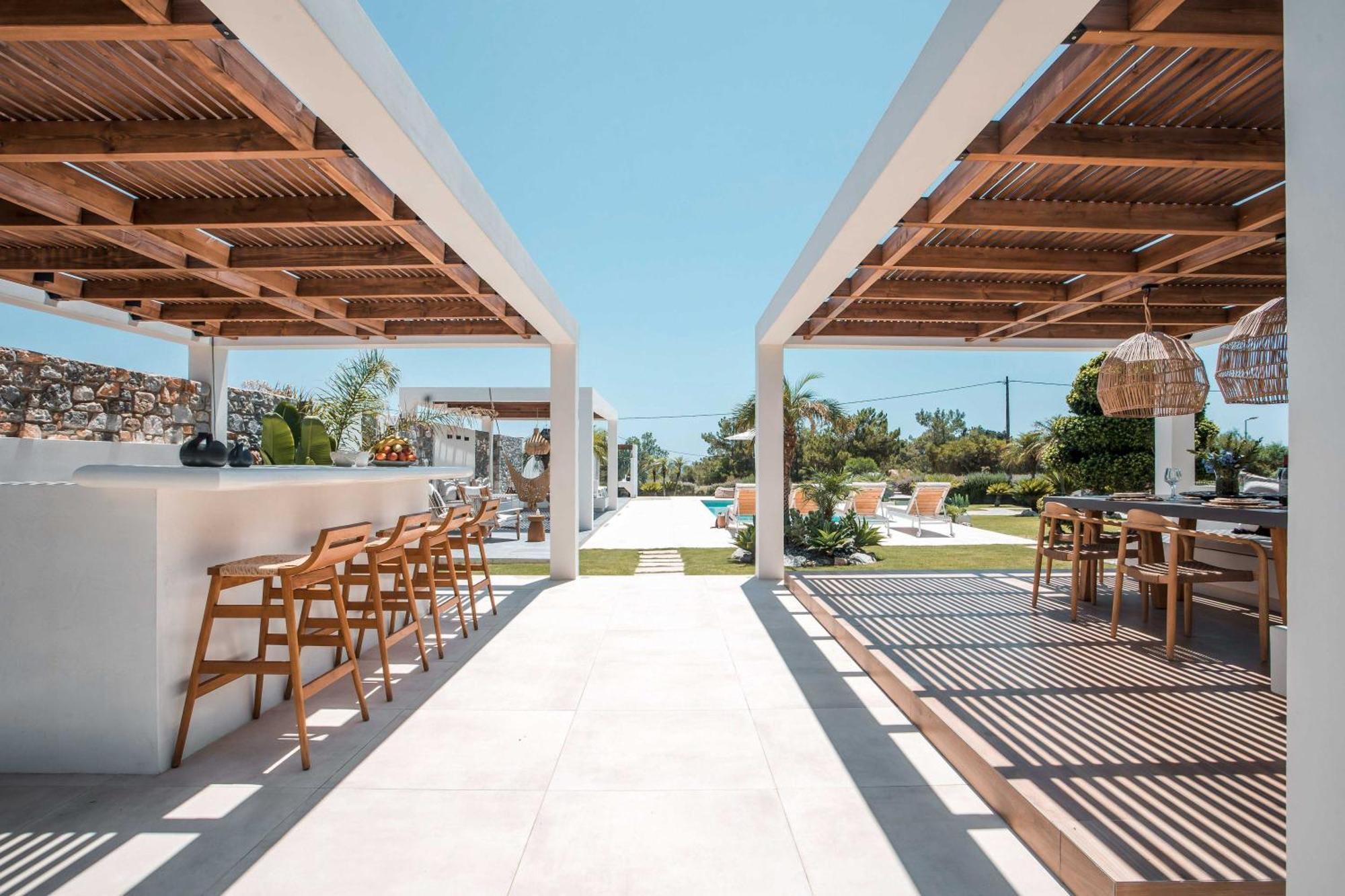 Oneiro - Voted The In Rhodes, Greece!
