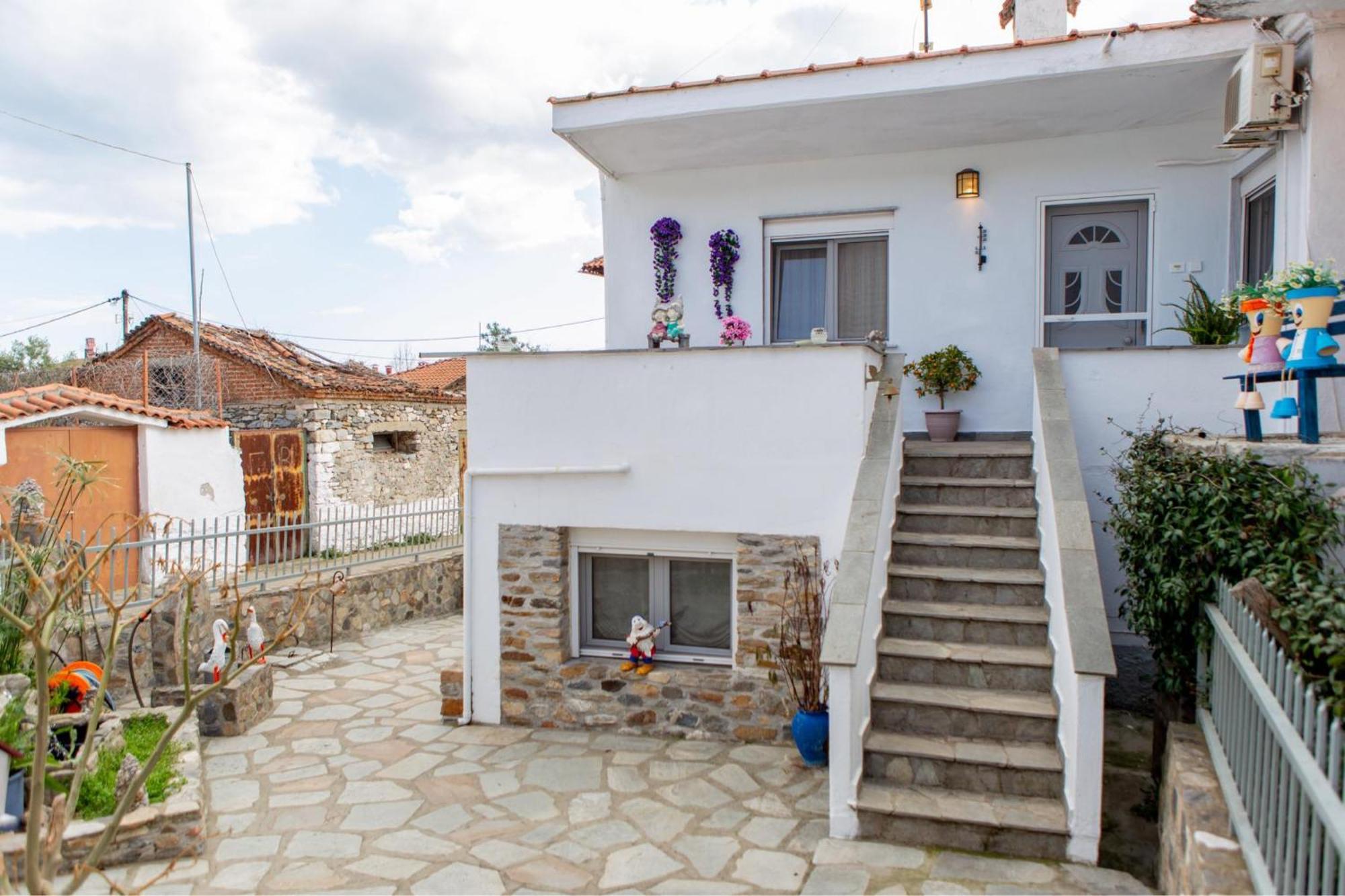 Titika House Country house