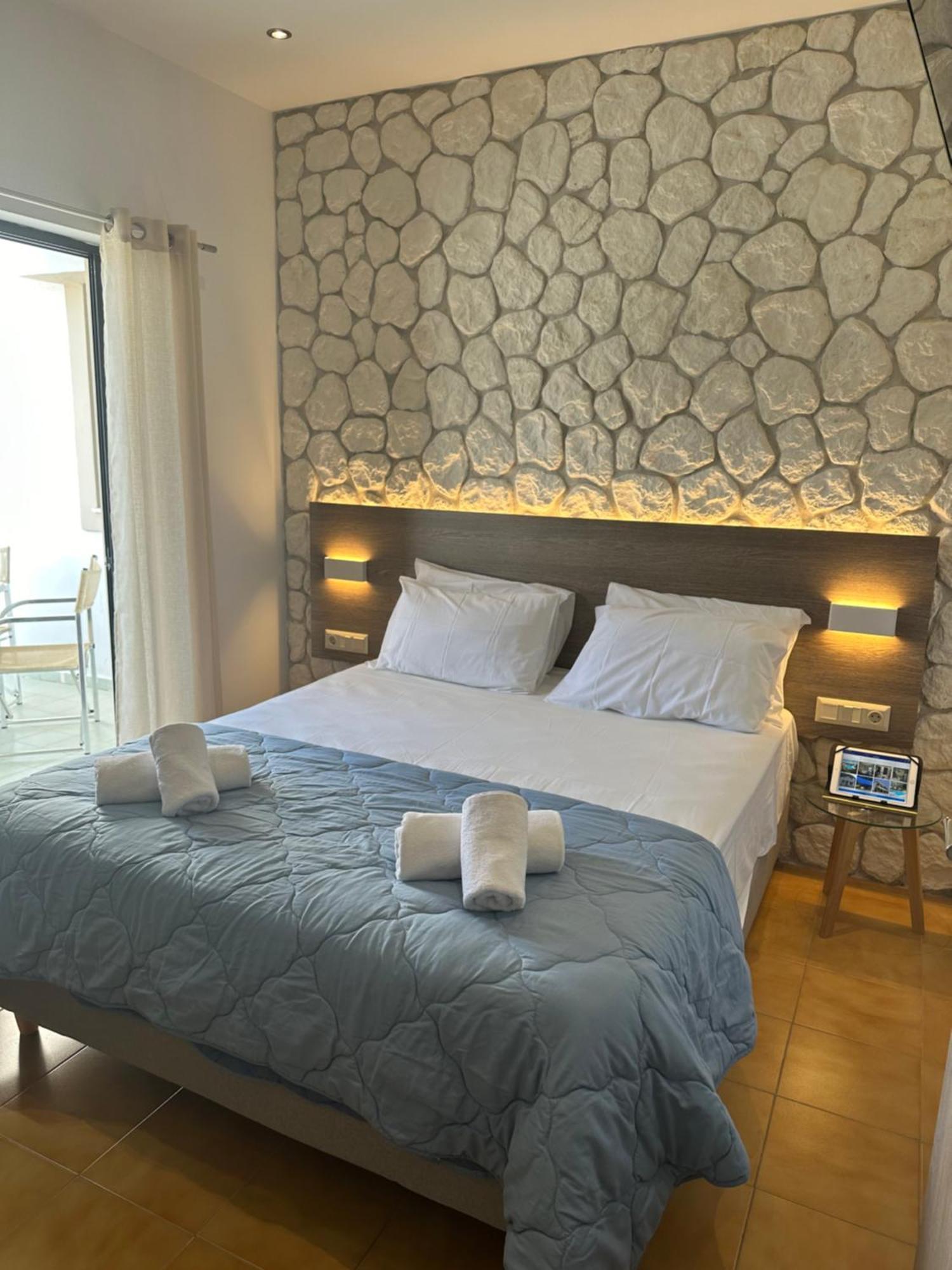 Vladimiros Apartment Barbati
