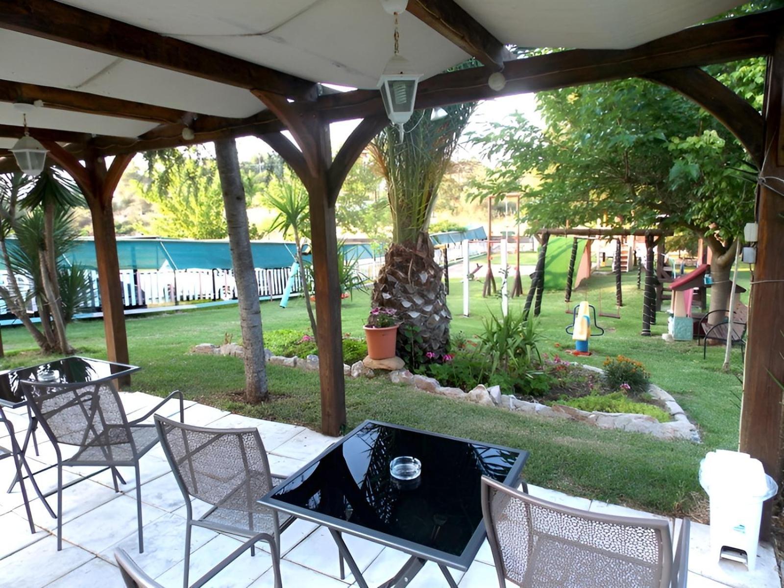 Nikos Apartment *