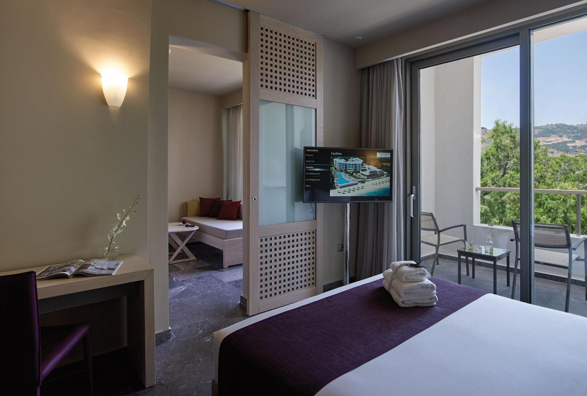 Atlantica Akti Zeus Hotel