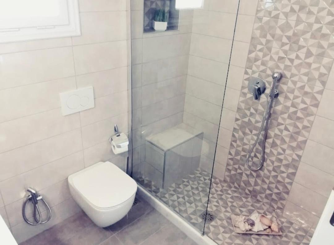 Dp Homes Mimika Santorini
