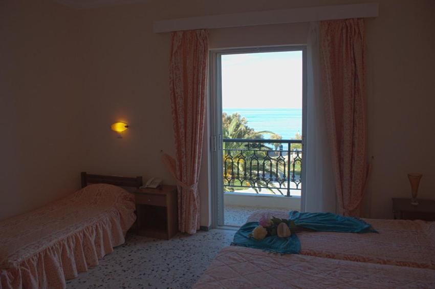 Hotel Anetis 2*