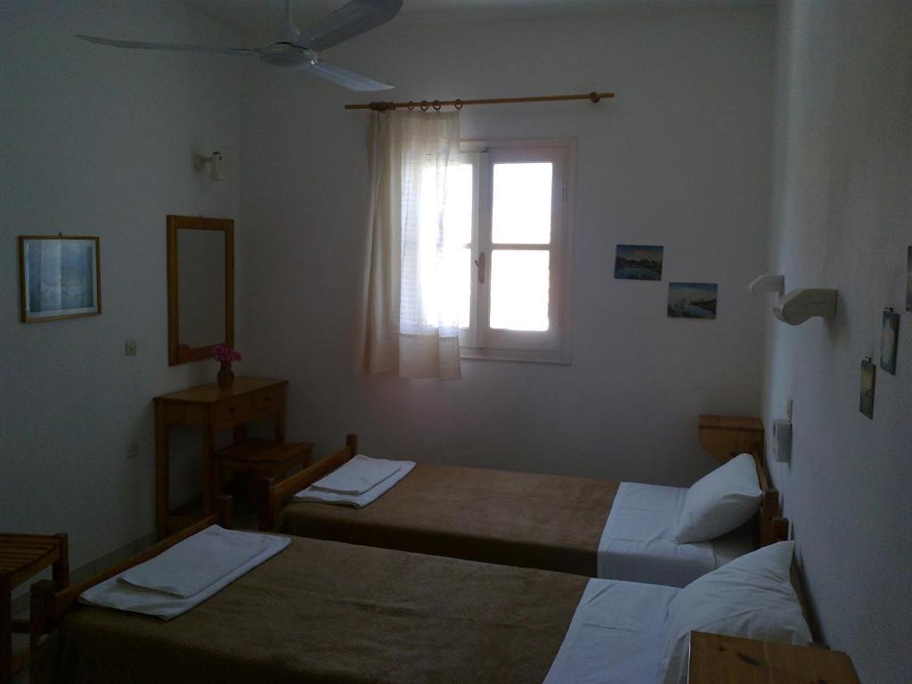 Front Salvanos Aparthotel Acharavi (Corfu)