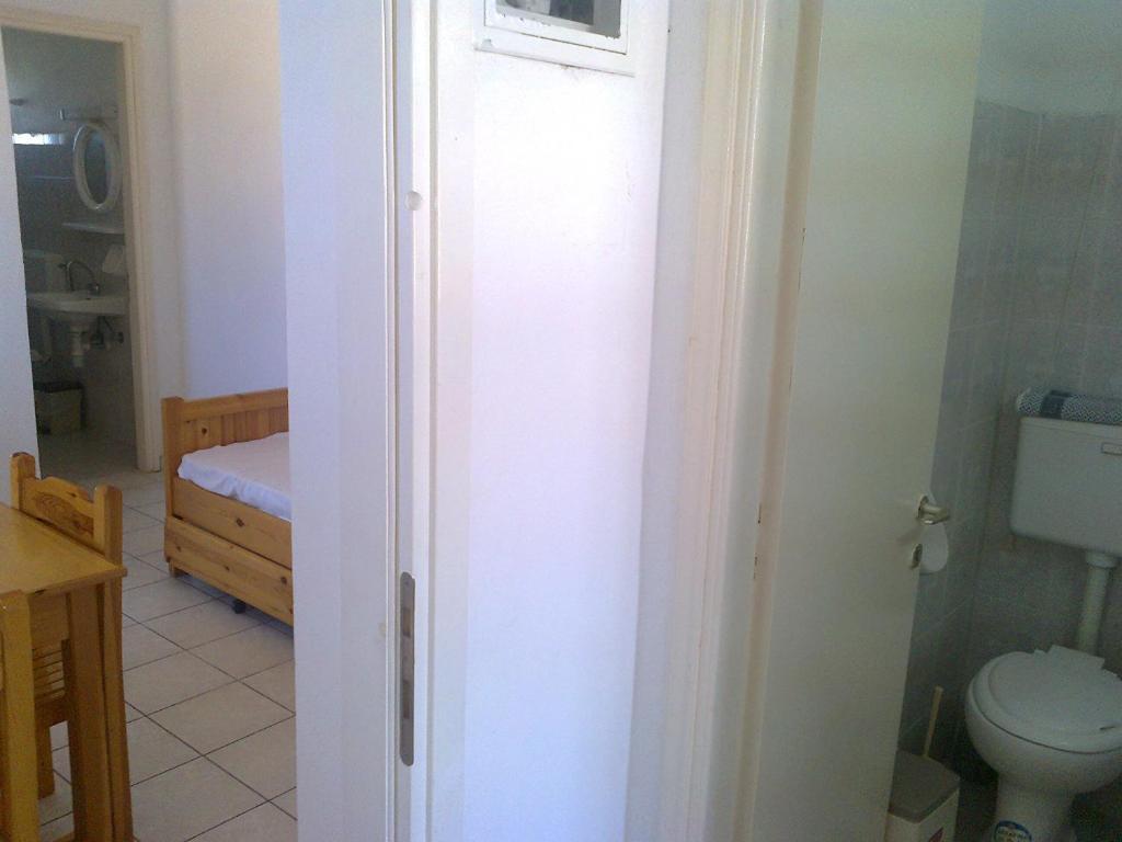 Front Salvanos 2* Acharavi (Corfu)
