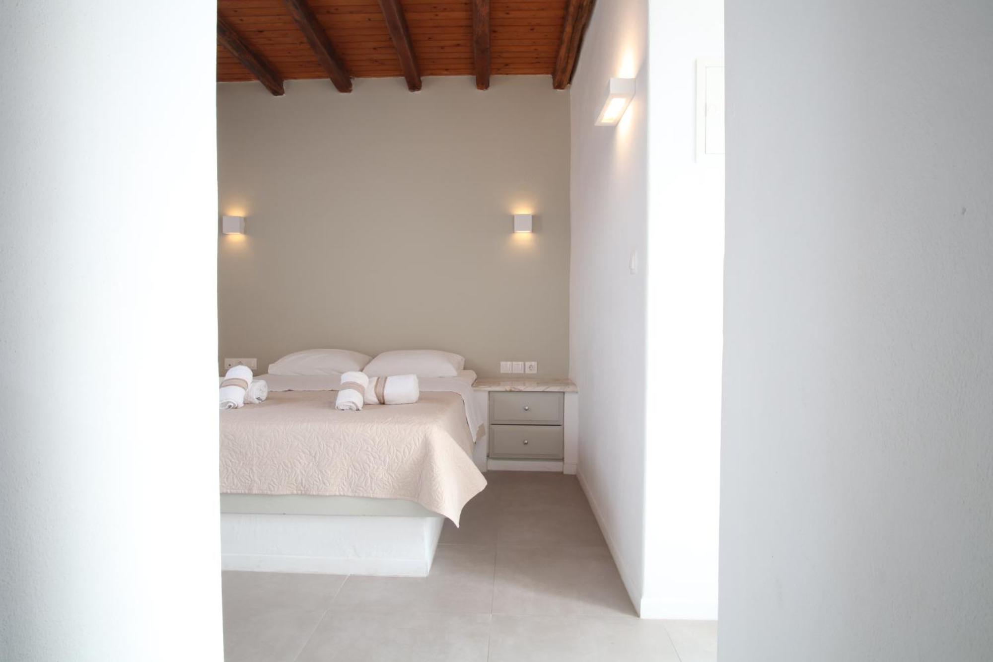 Kritikakis Village Aparthotel