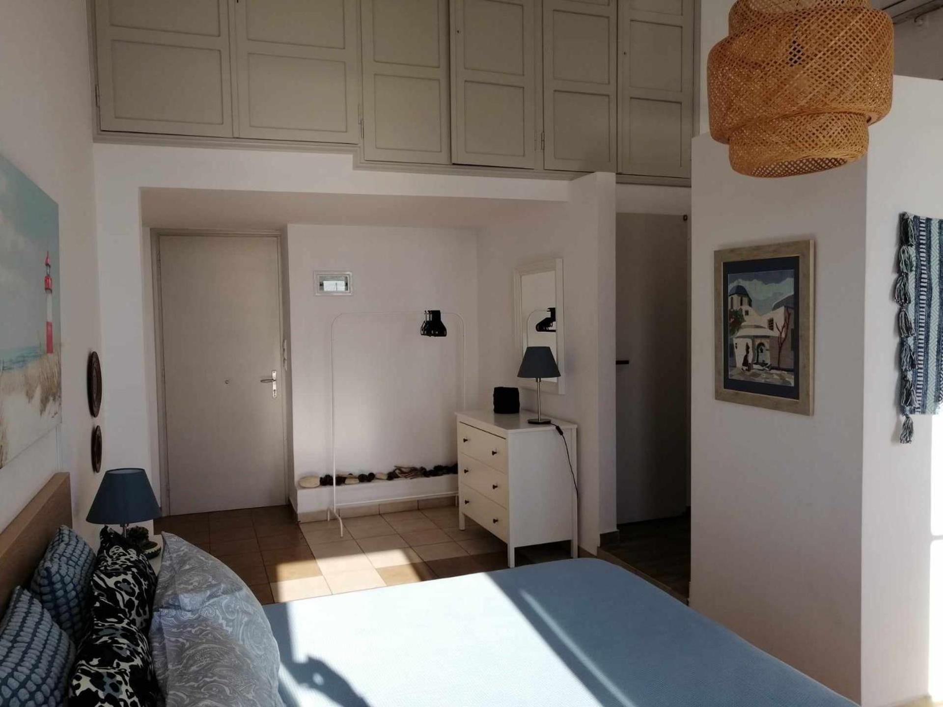 Apartment Port 3