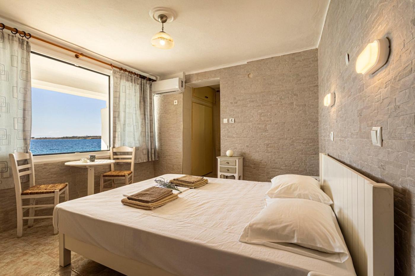 Petalides Apartment