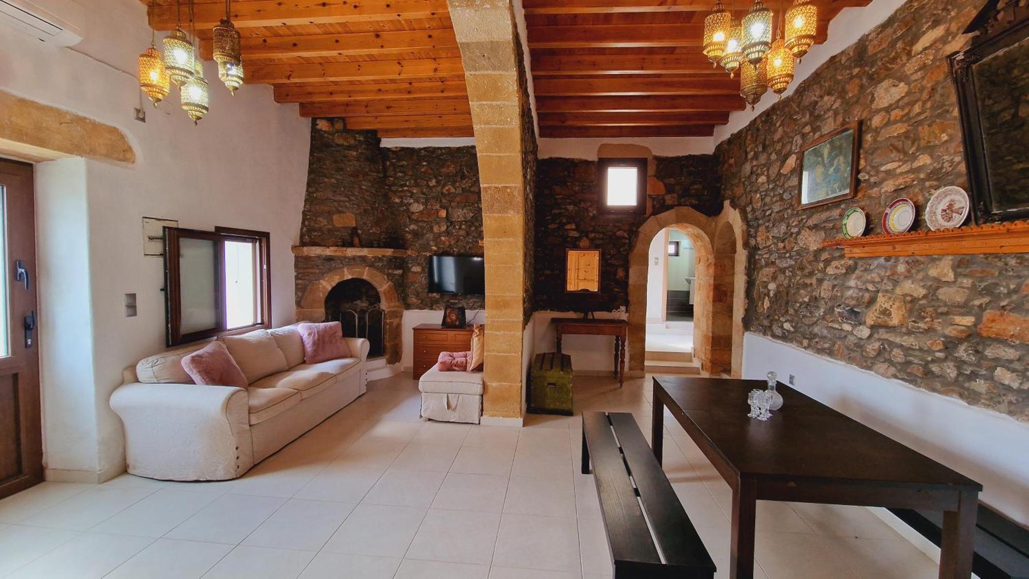 Yiannis Guest house *