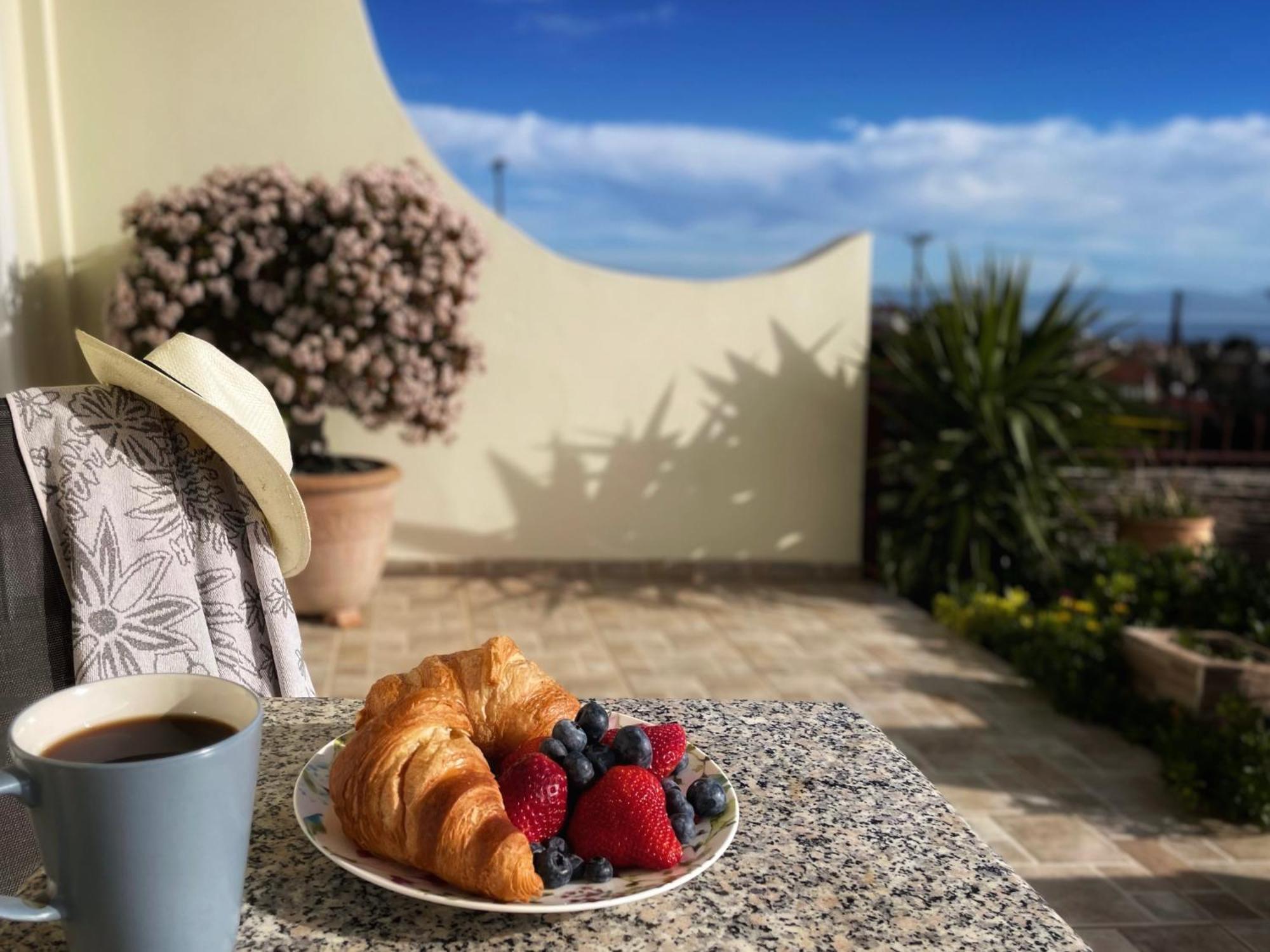 Apartment Gardenbnb- With Garden & Seaview *