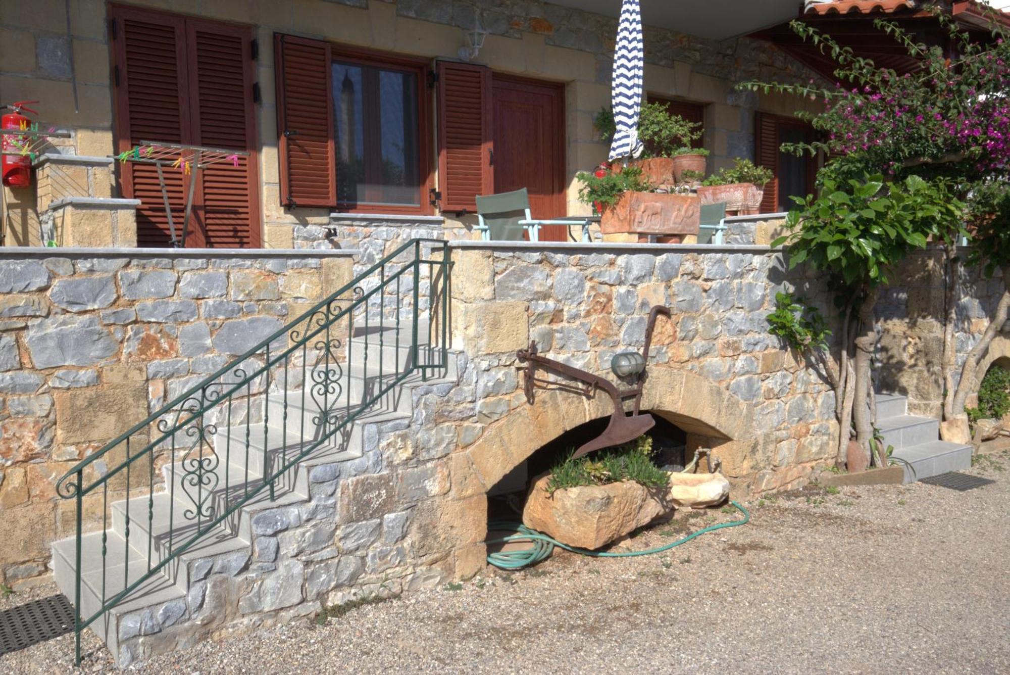 Skafidakia Agios Nikolaos (Mani)
