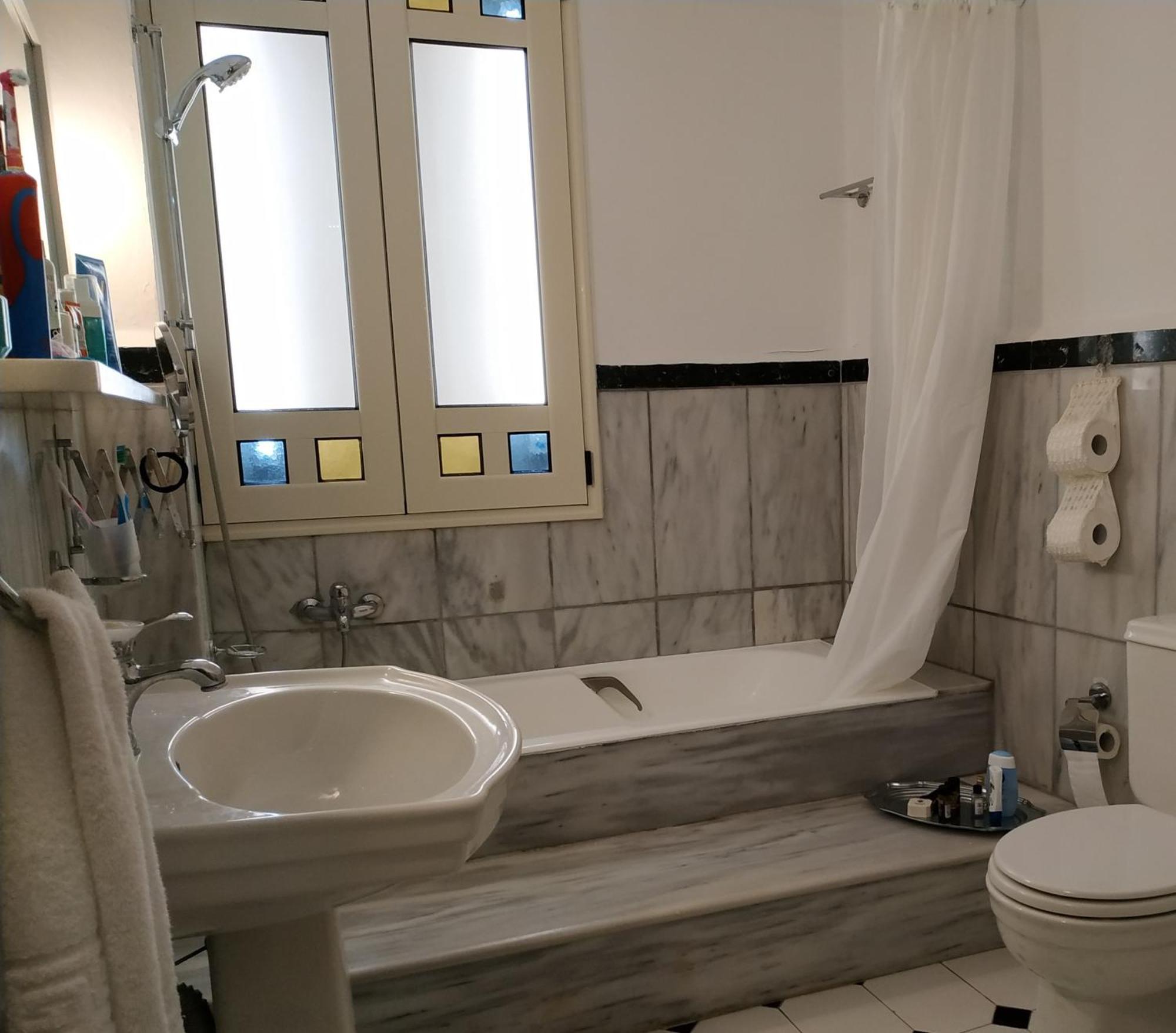 Kynthia Apartment