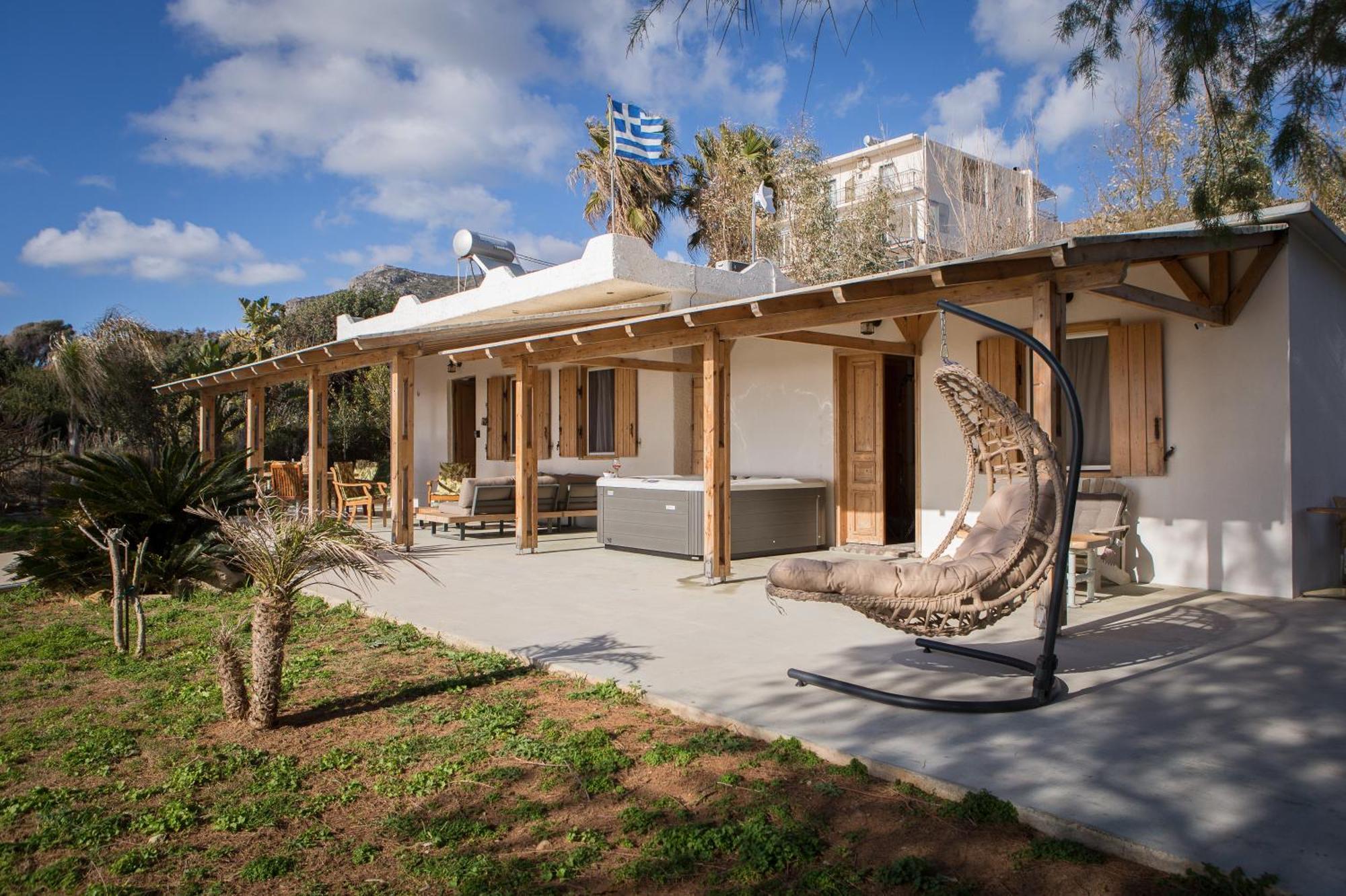 Mera Beachfront House - Falasarna Apartment
