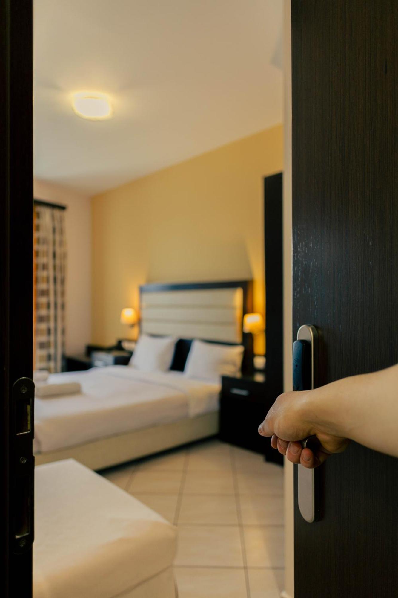 Hotel Kyani Akti 3*