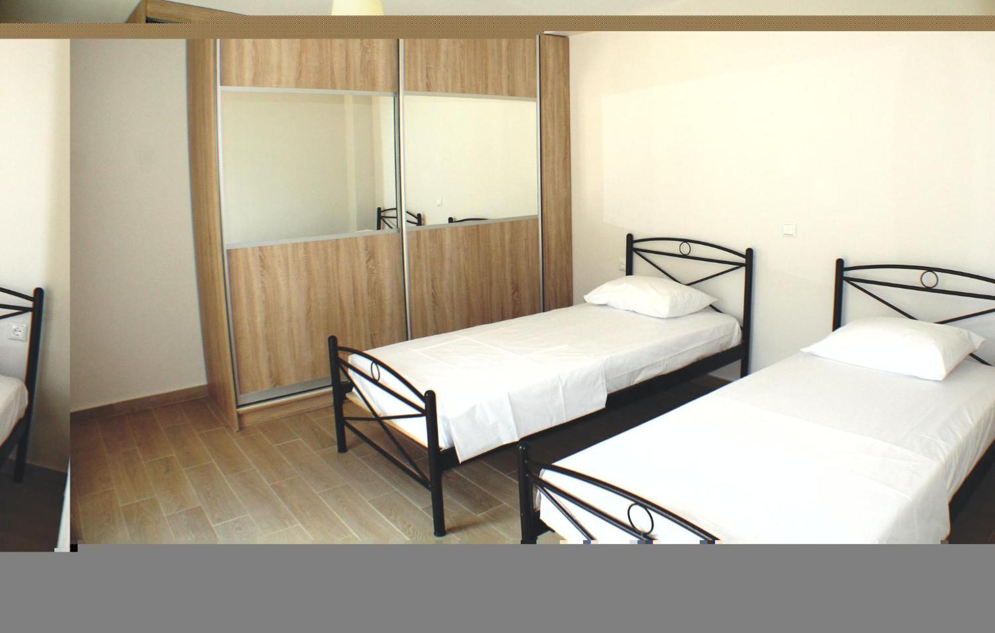 Holiday home Petrina Kastri 3 *