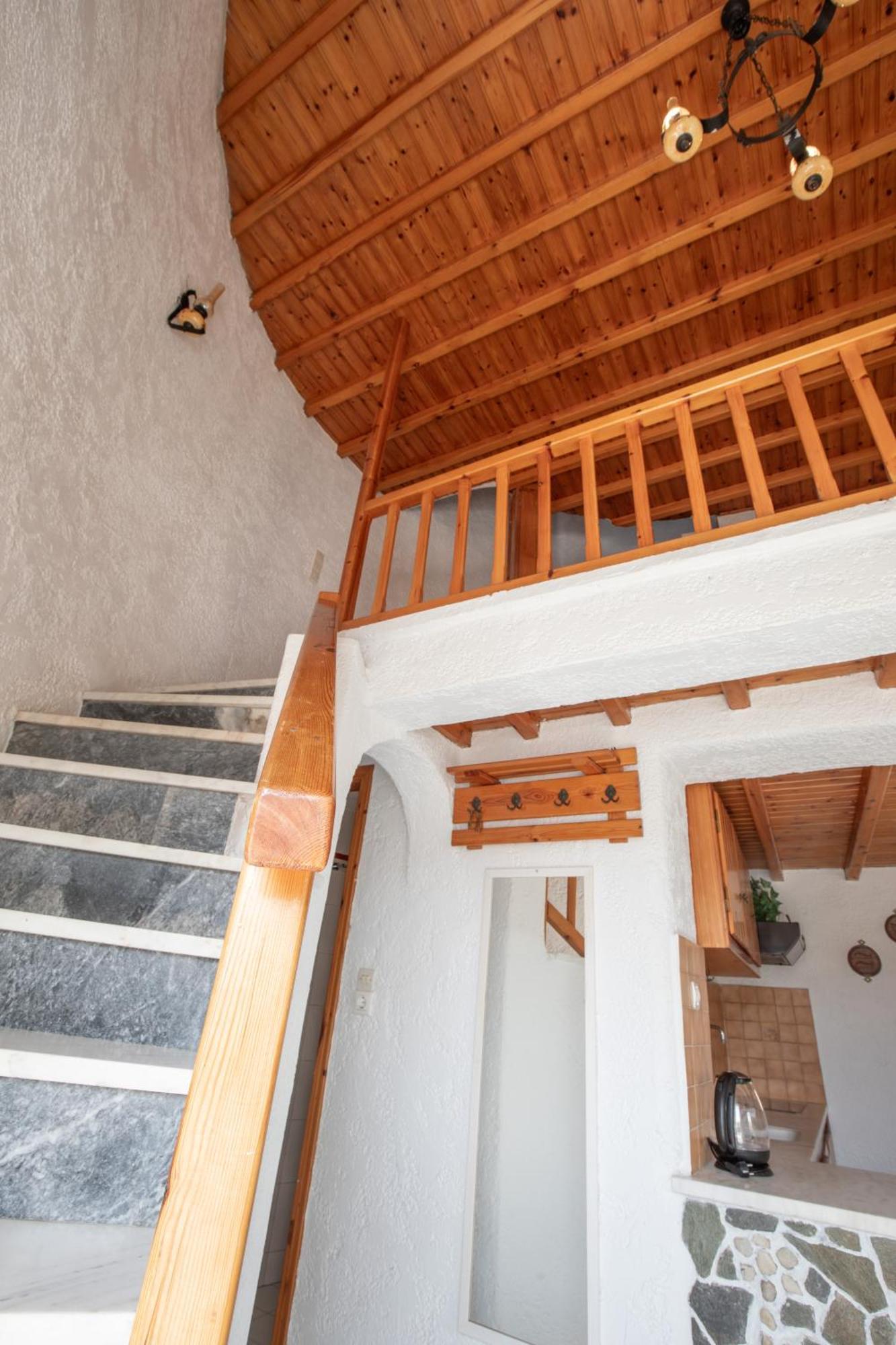 Apostolis Windmill Psarou (Mykonos)