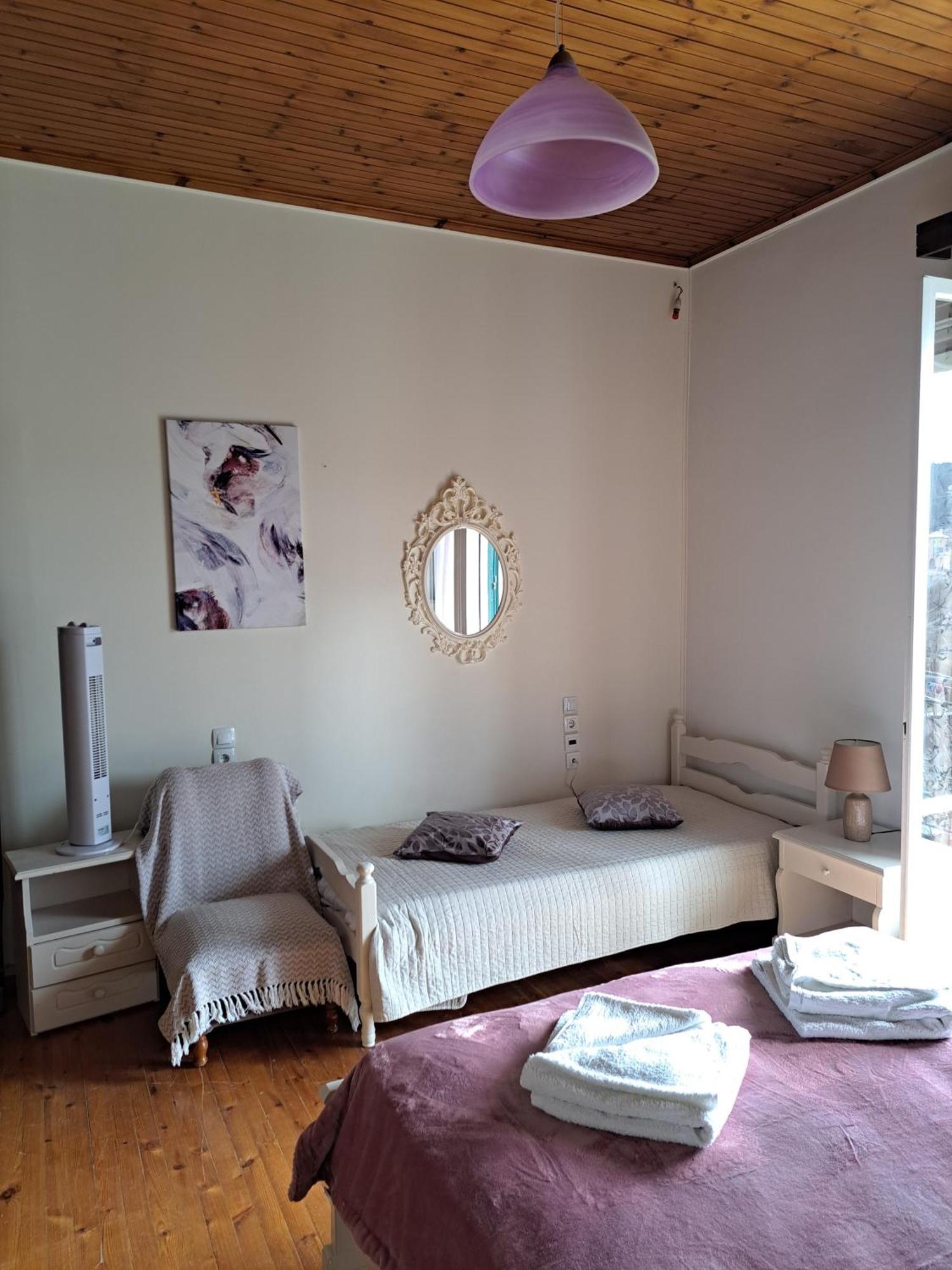 Giorgos House Holiday home *