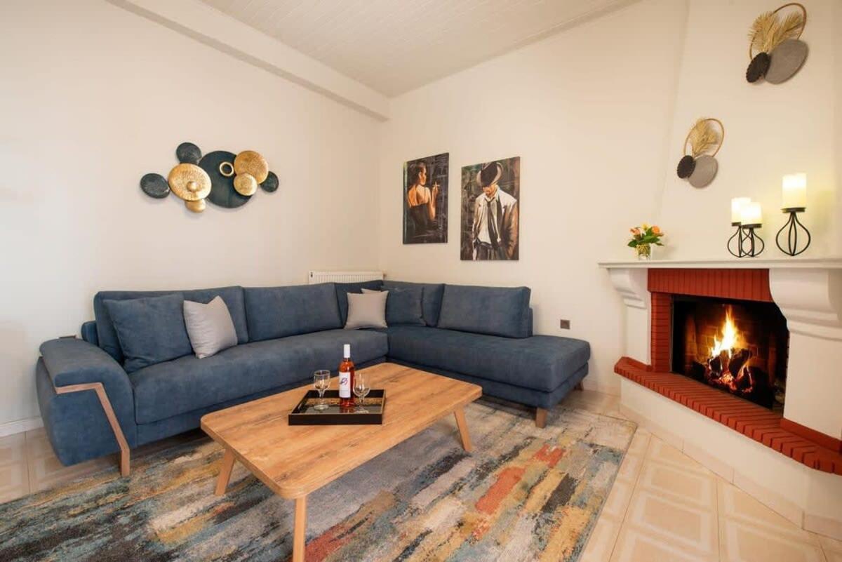 Dolce Favola Nomad Casa - Kalamata's Getaway