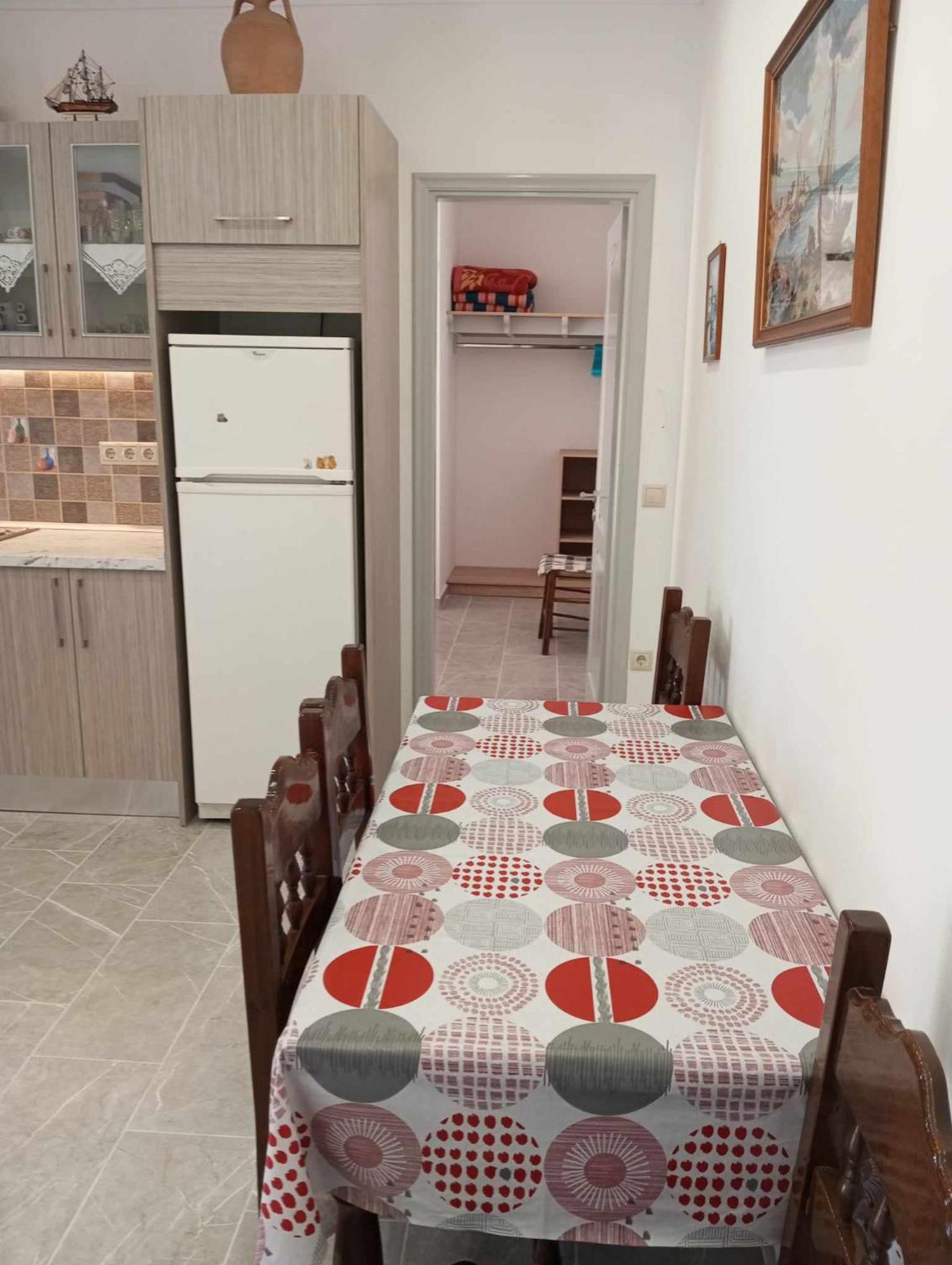 Apartment Gerekos And