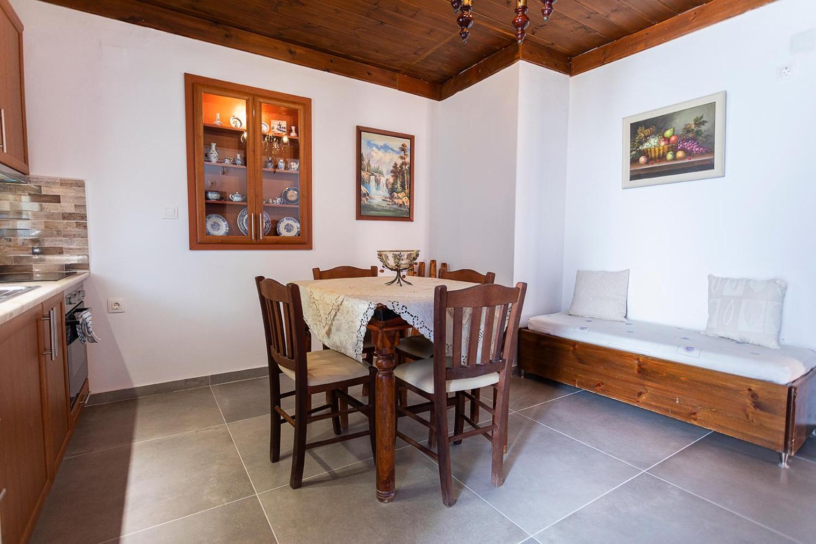Guest house Vassilia On The Serifos Livadakia