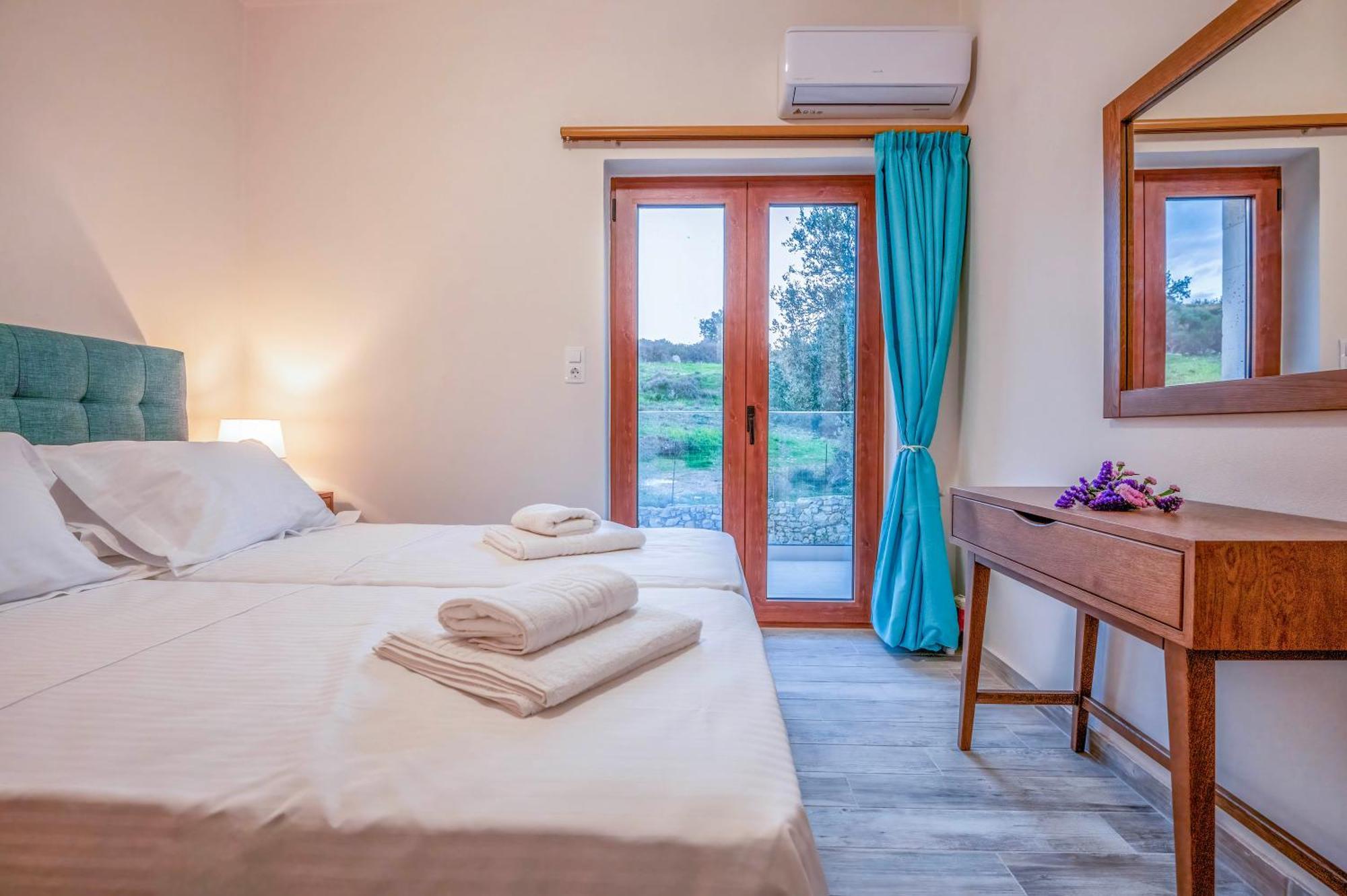 Maroulas Natura Palace Villa Giannoudi (Crete)