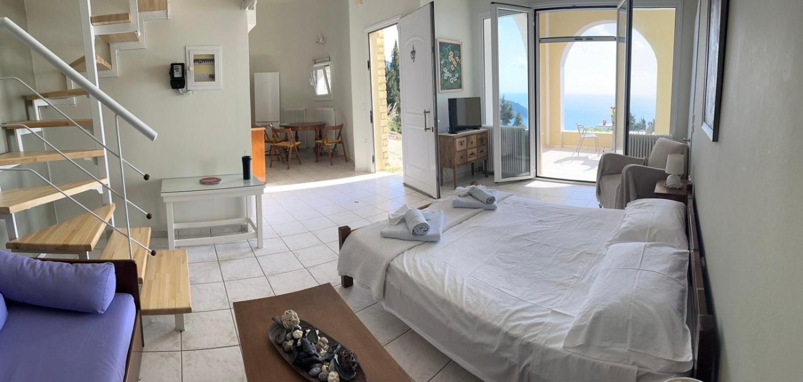 Alibertini Agios Gordios (Corfu)