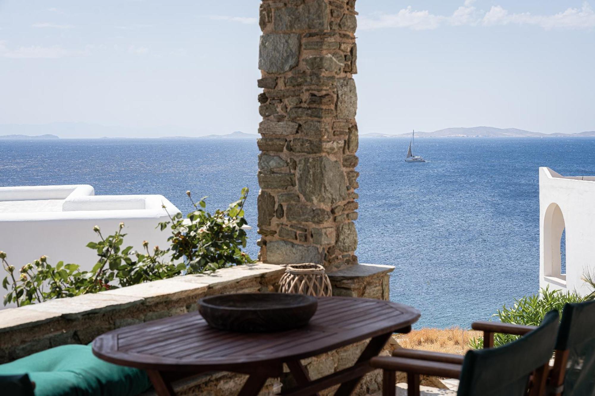To Pelagos Villa