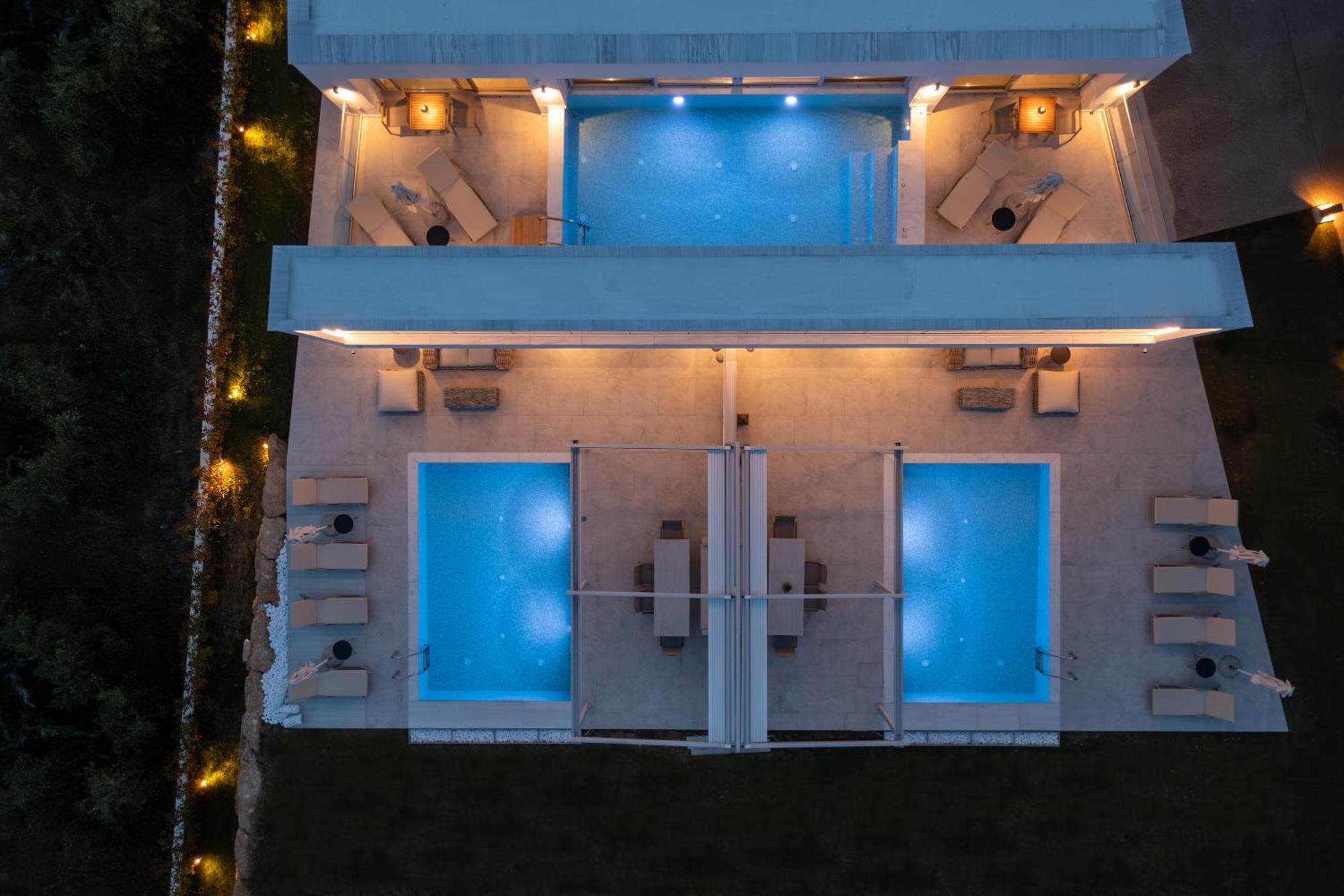Botanic Pool Apartment