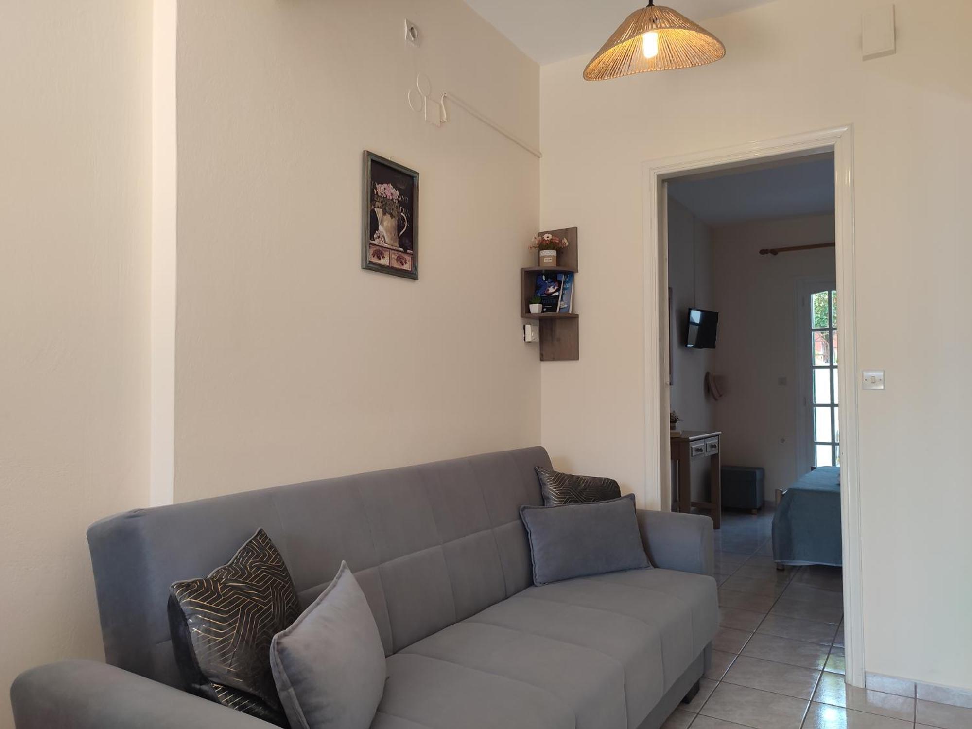 Dimitra's Cozy Dilinata