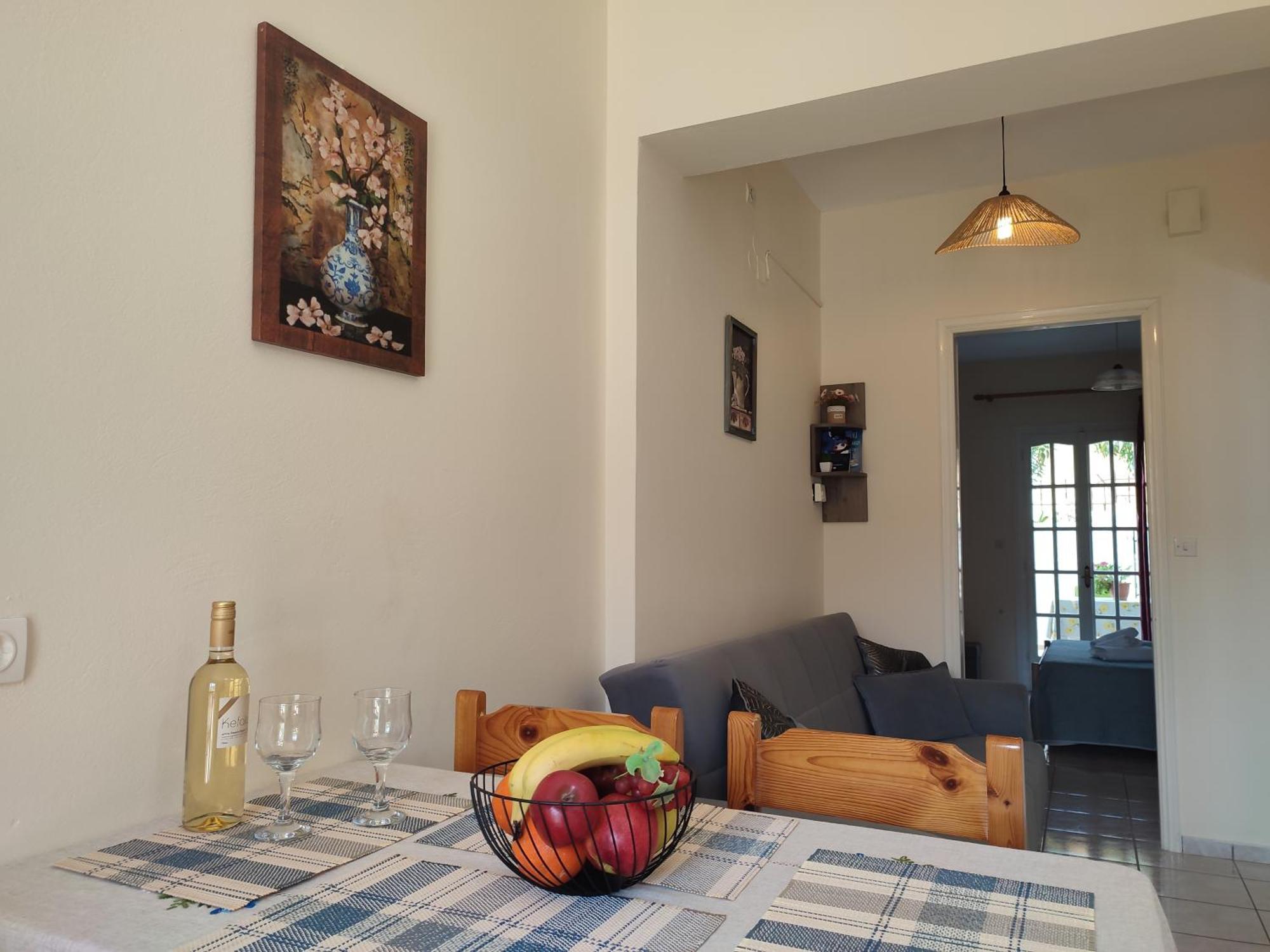 Dimitra's Cozy Apartment *