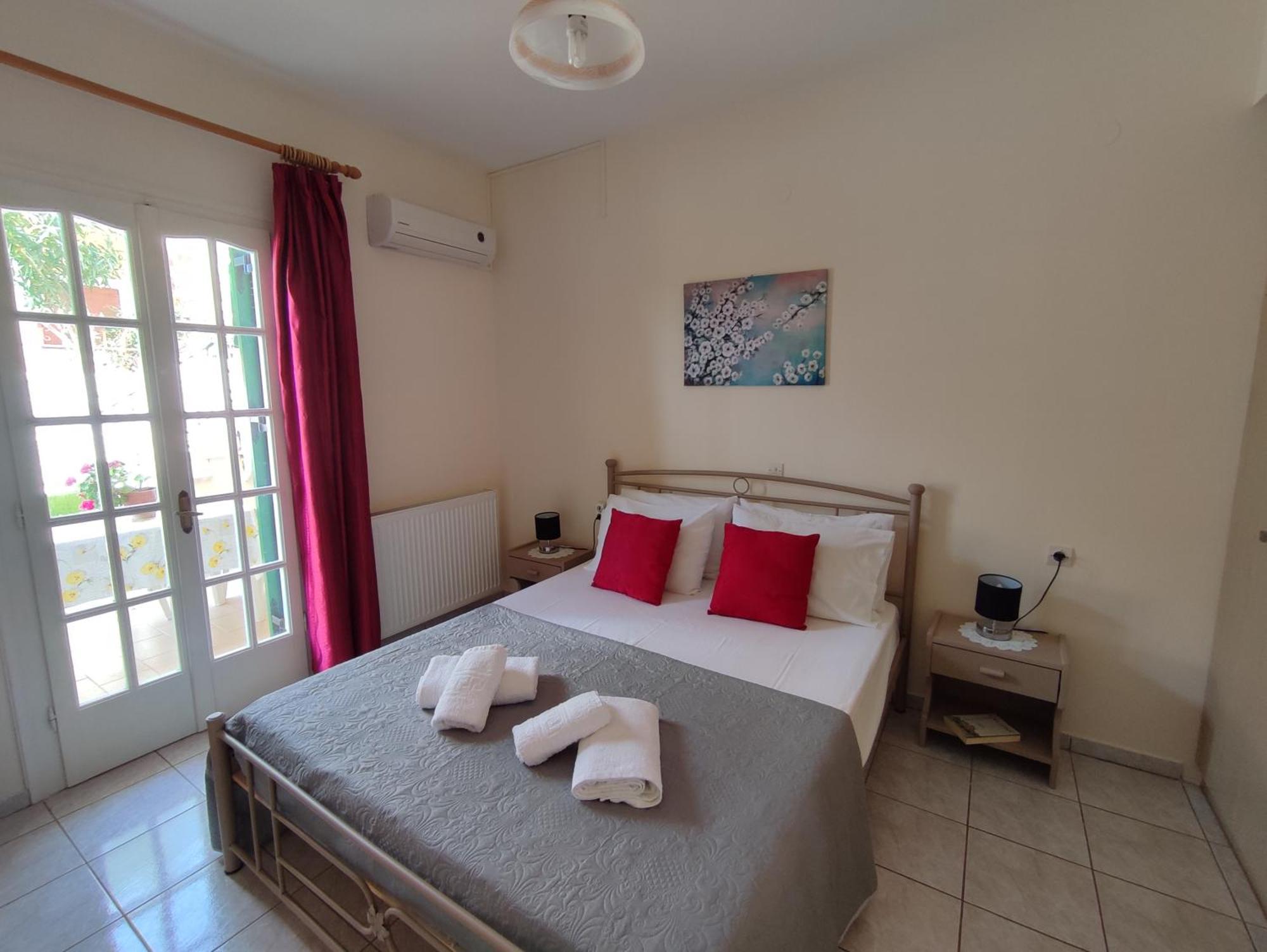 Dimitra's Cozy