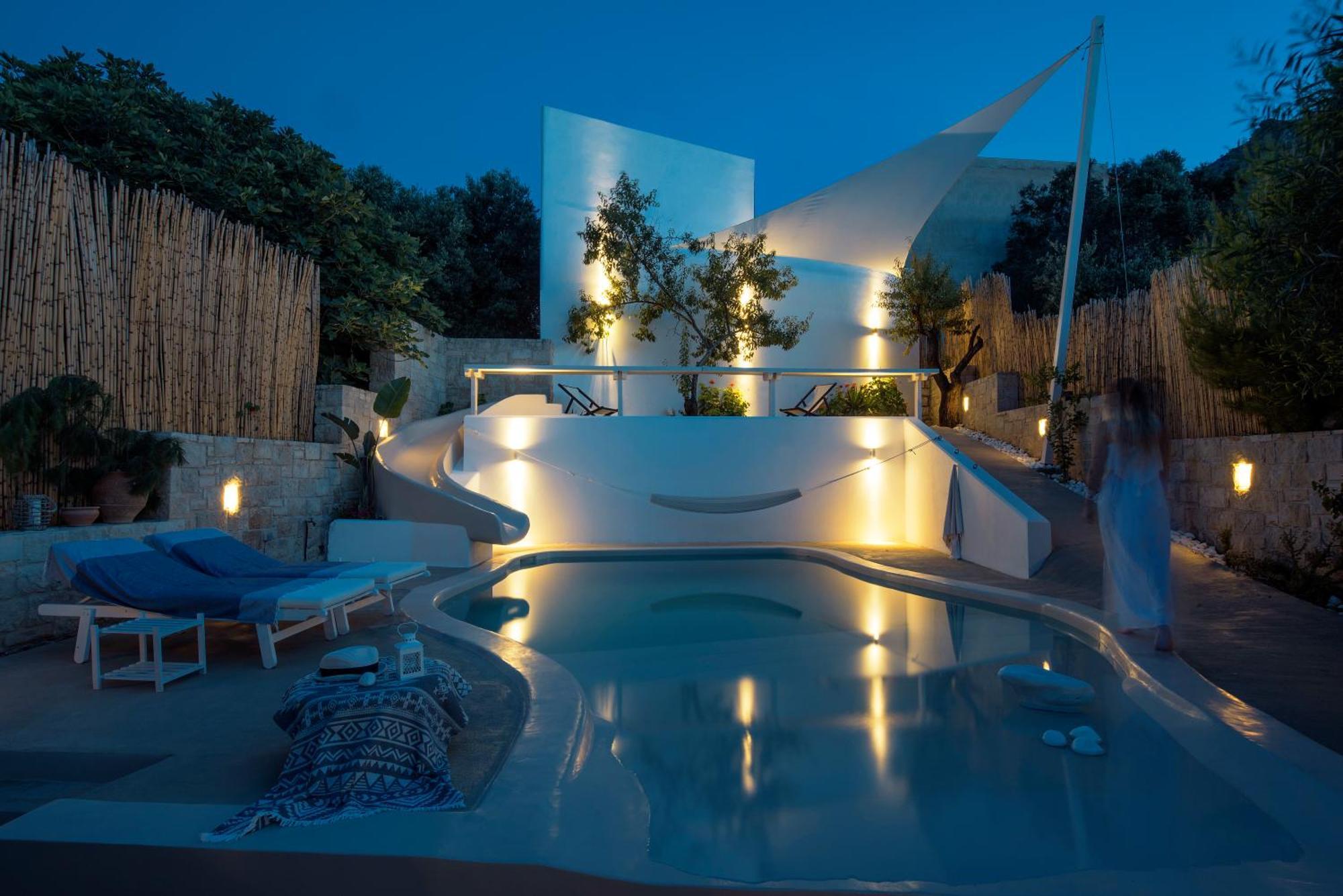 Villa Bohemian Blue