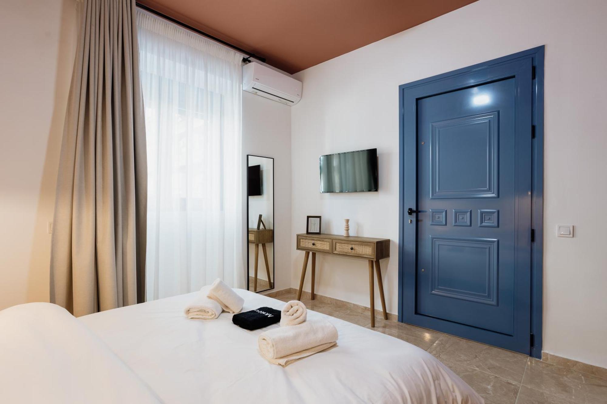 Canvas Color Your Apartment