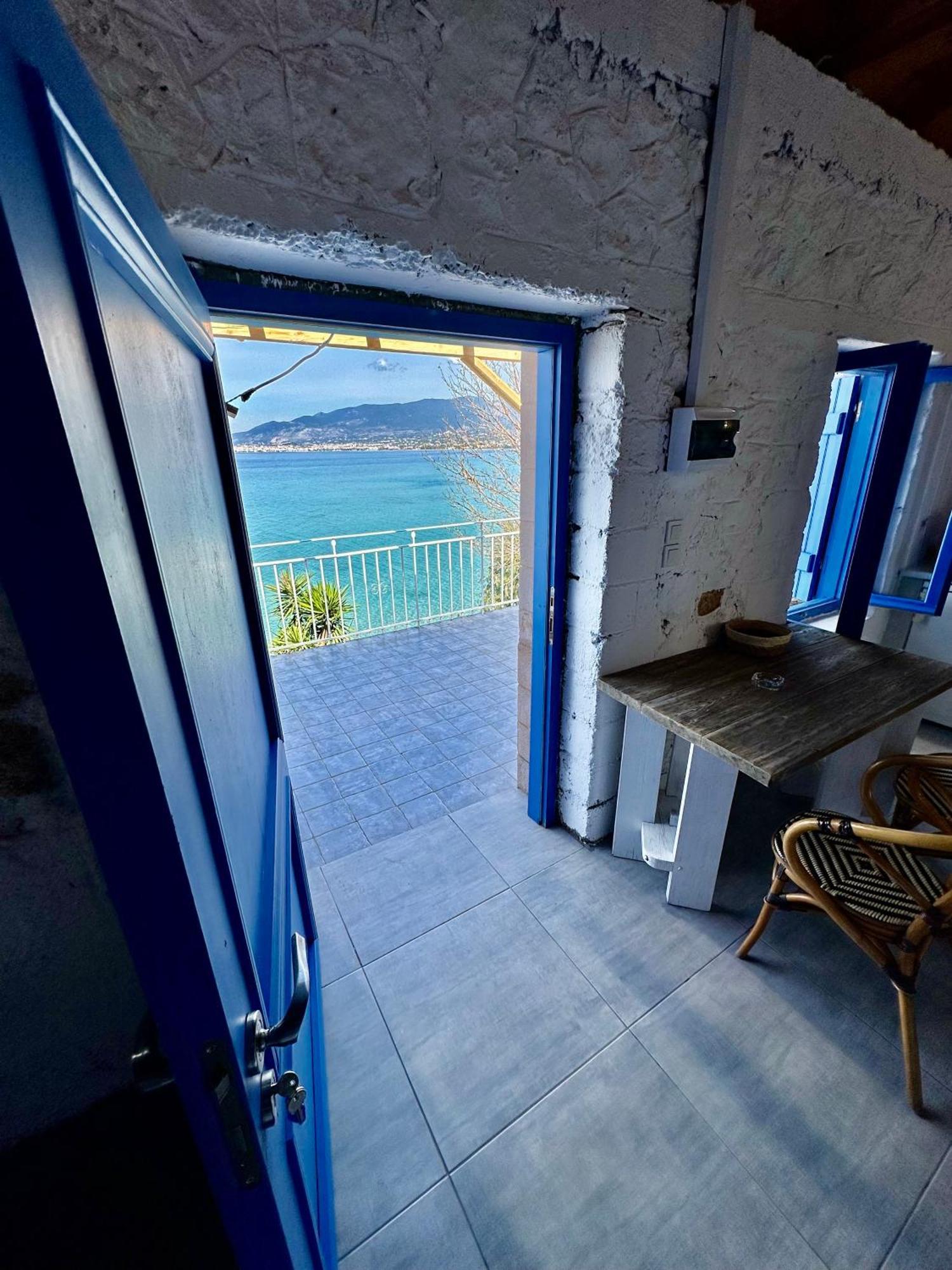 Rocksecret Edge Apartment