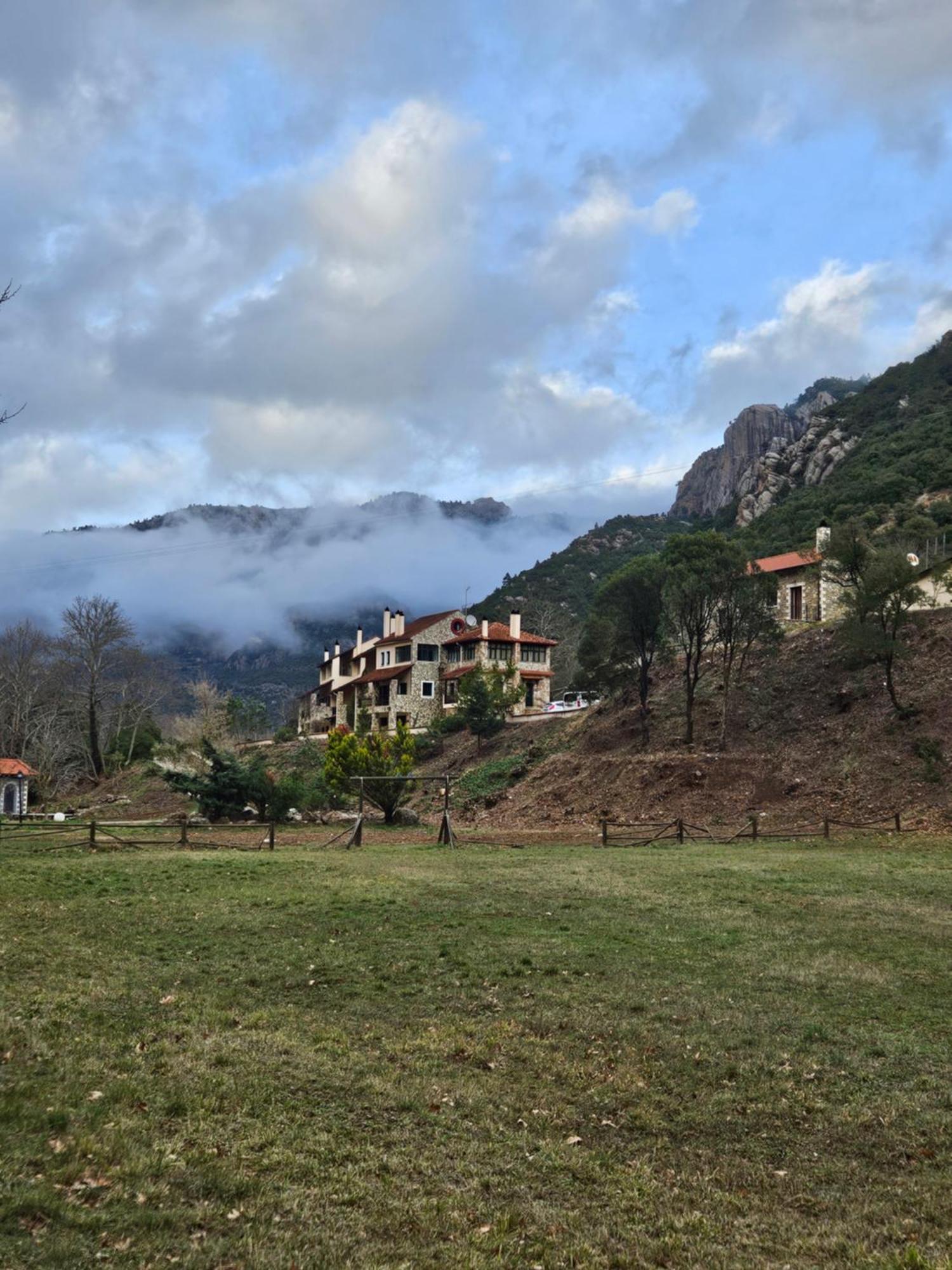 Muntenia And Aparthotel *