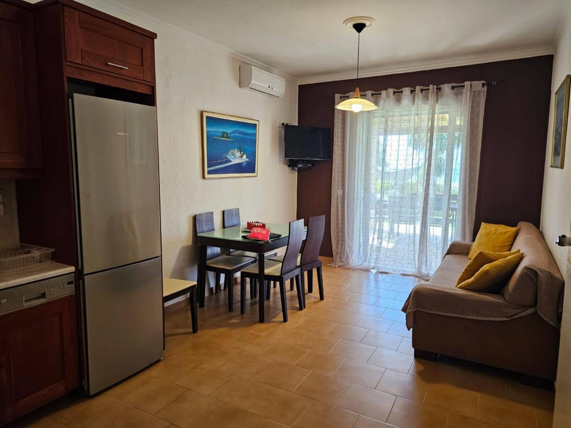 Holiday home Corfu Menigos *