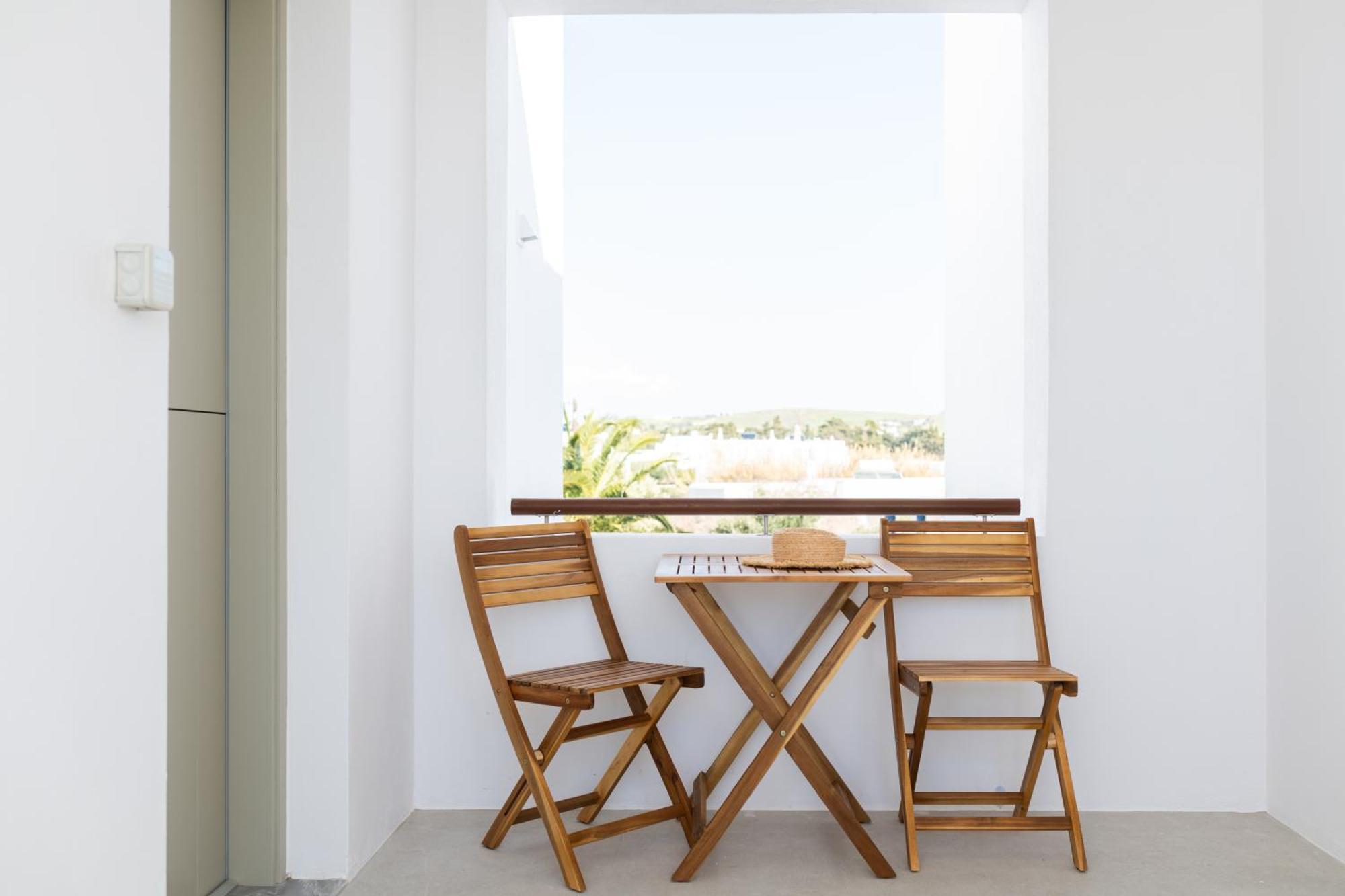 Triotissa Local Living Residences * Drios