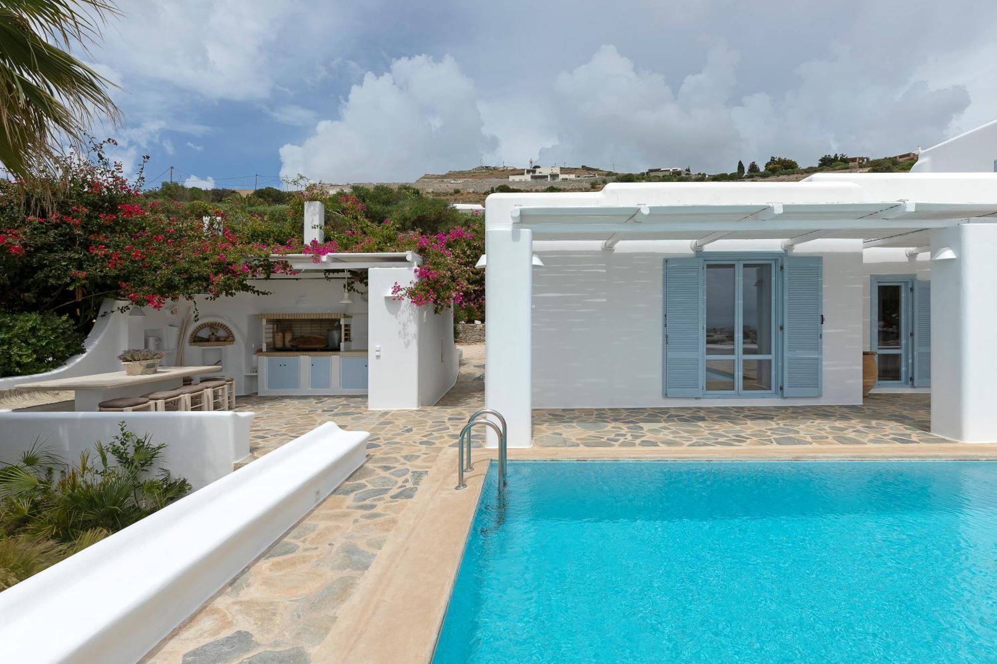 Maira With Seaview And Private Swimming Pool