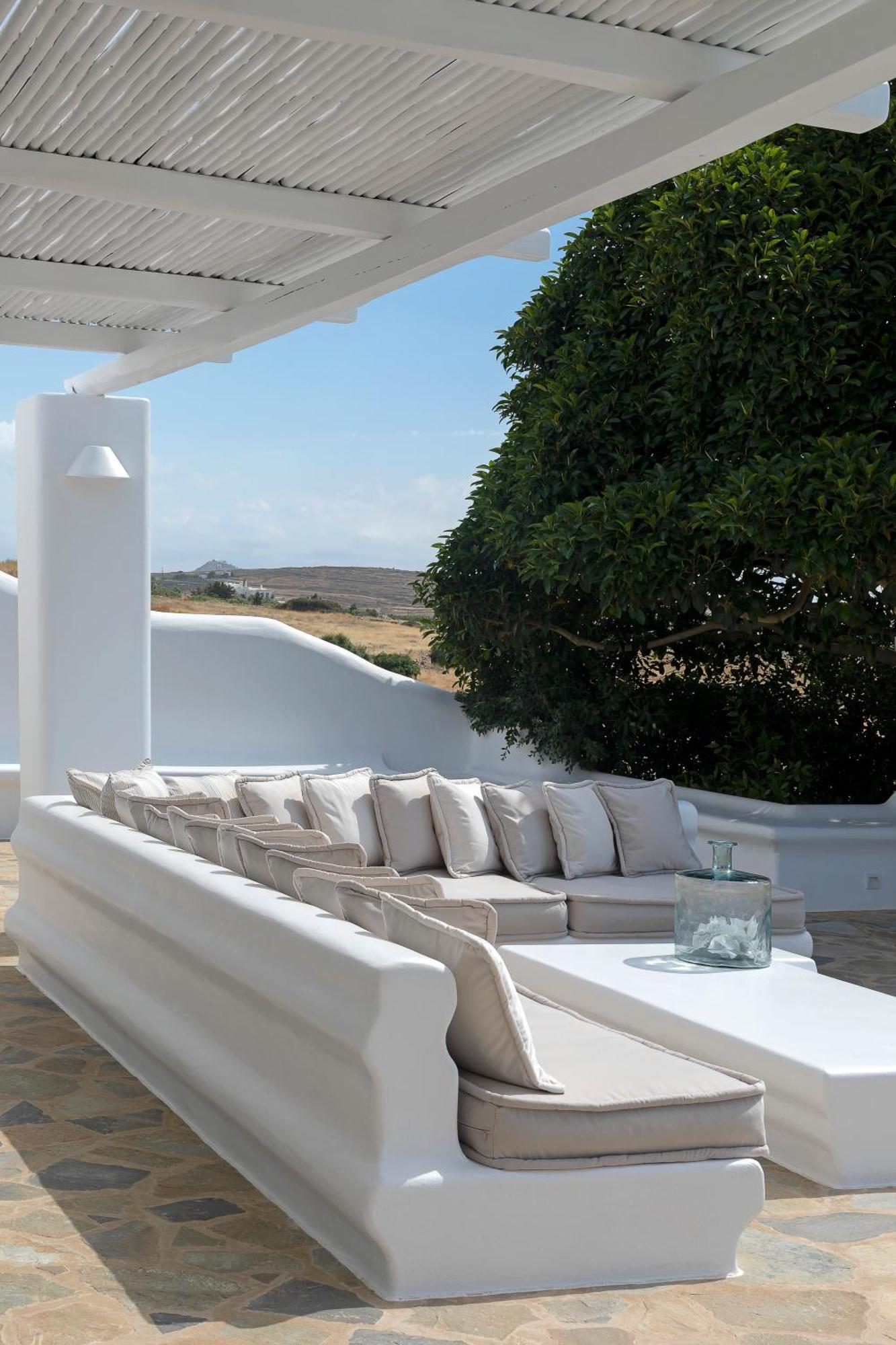 Maira With Seaview And Private Swimming Pool Villa