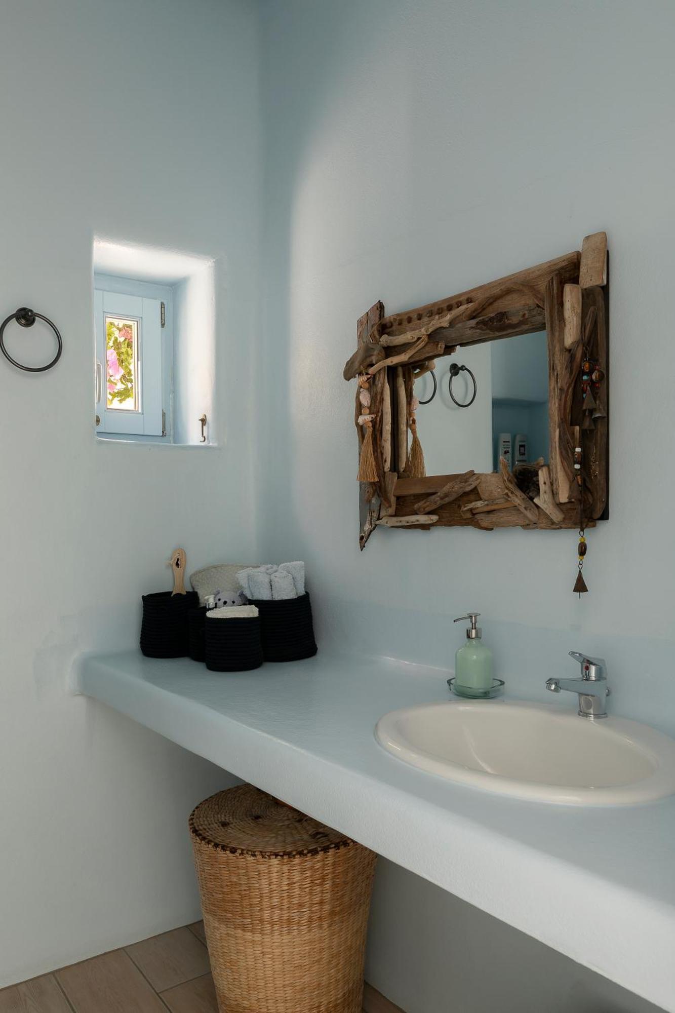 Maira With Seaview And Private Swimming Pool Villa *