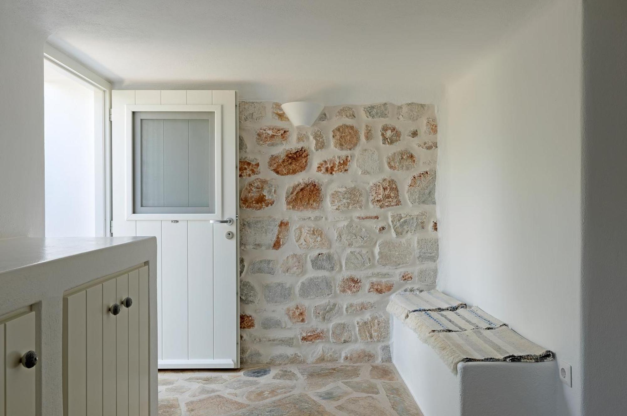 Maira With Seaview And Private Swimming Pool Drios