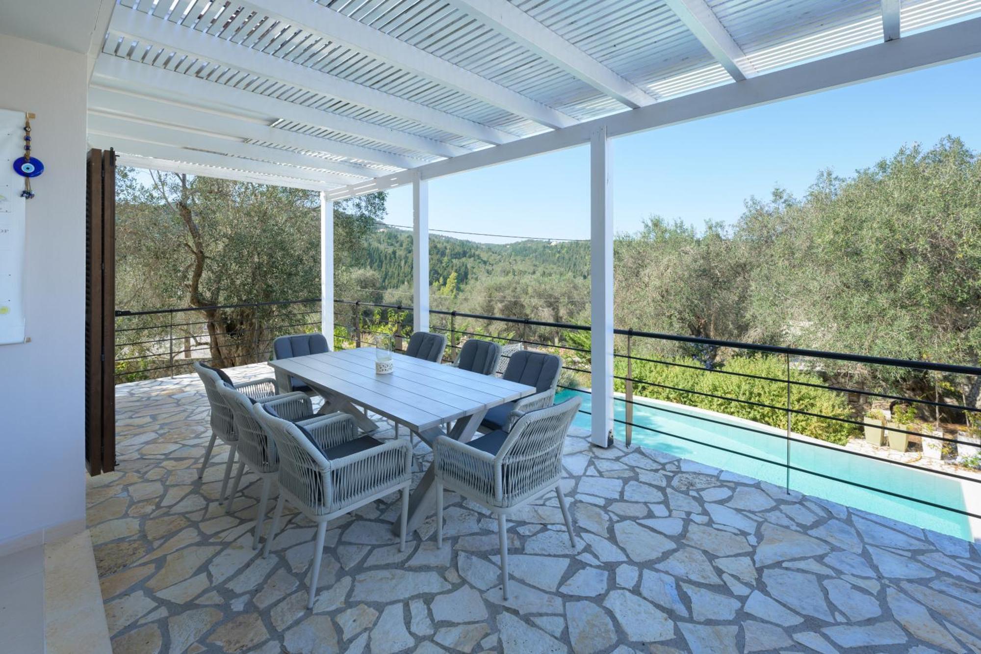 Bougarini Haven Family Rock Pool Oasis Villa *