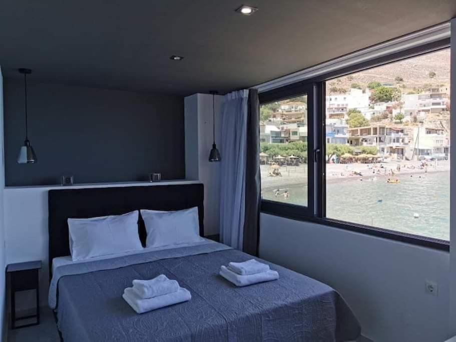 Sunrise Luxury Seaside * Paranimfoi