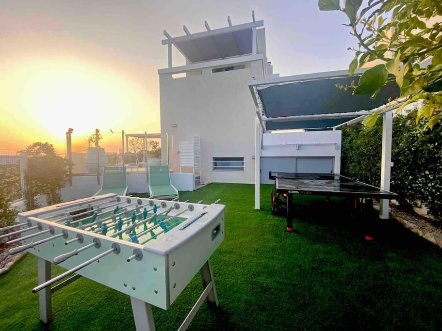 Villa Kalithea-hills With Pool For 8 Up To 12 In Rhodes Town *
