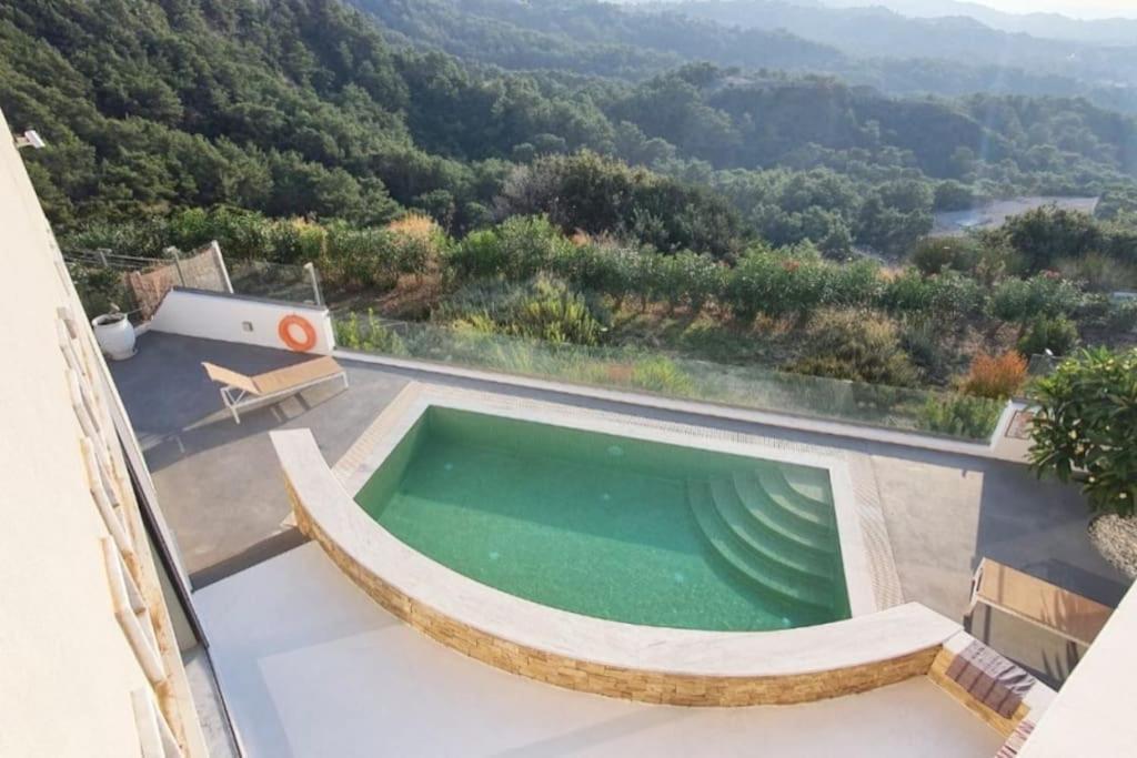 Villa Kalithea-hills With Pool For 8 Up To 12 In Rhodes Town Asgourou