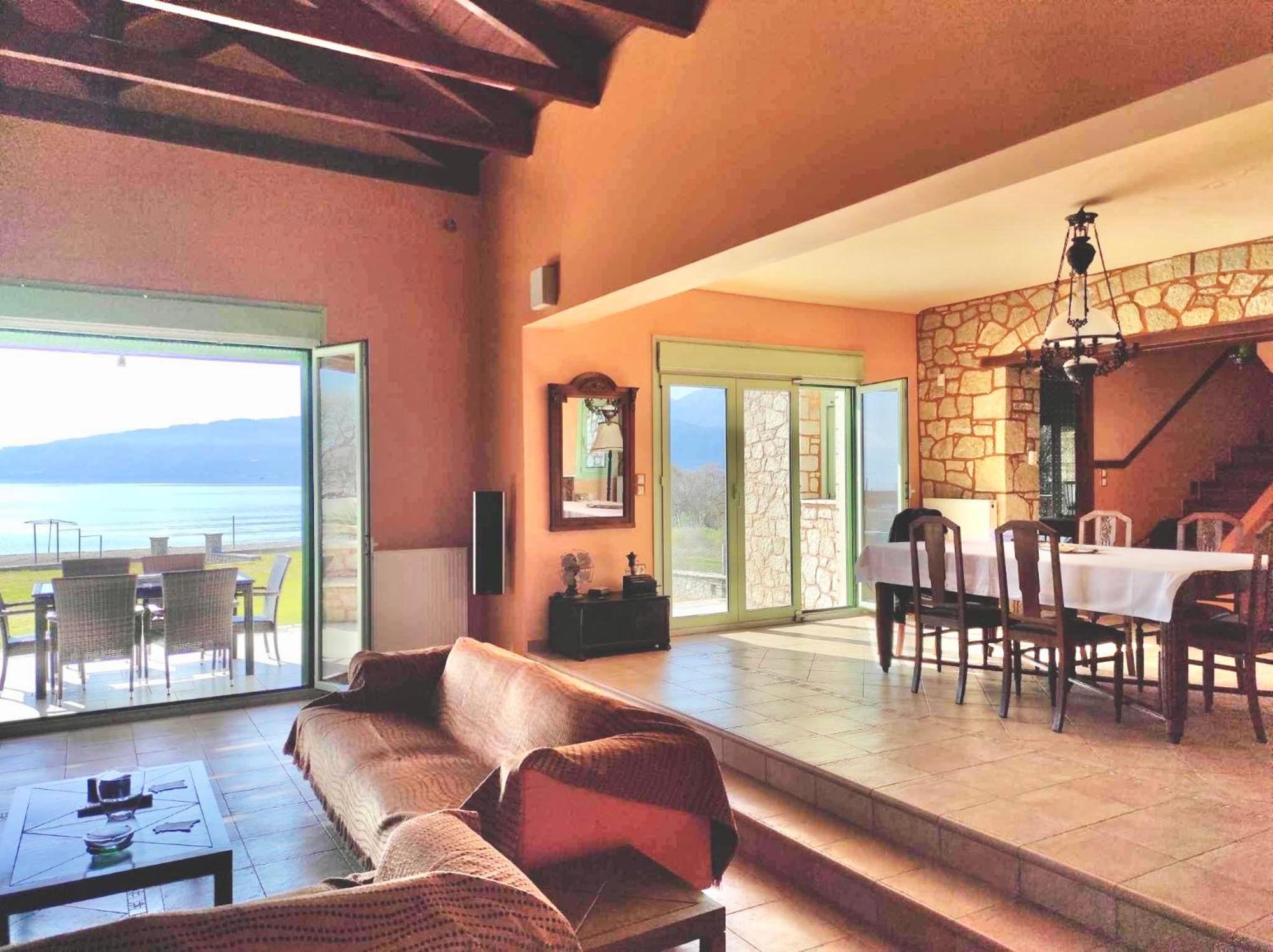 Cymothoe Villa *